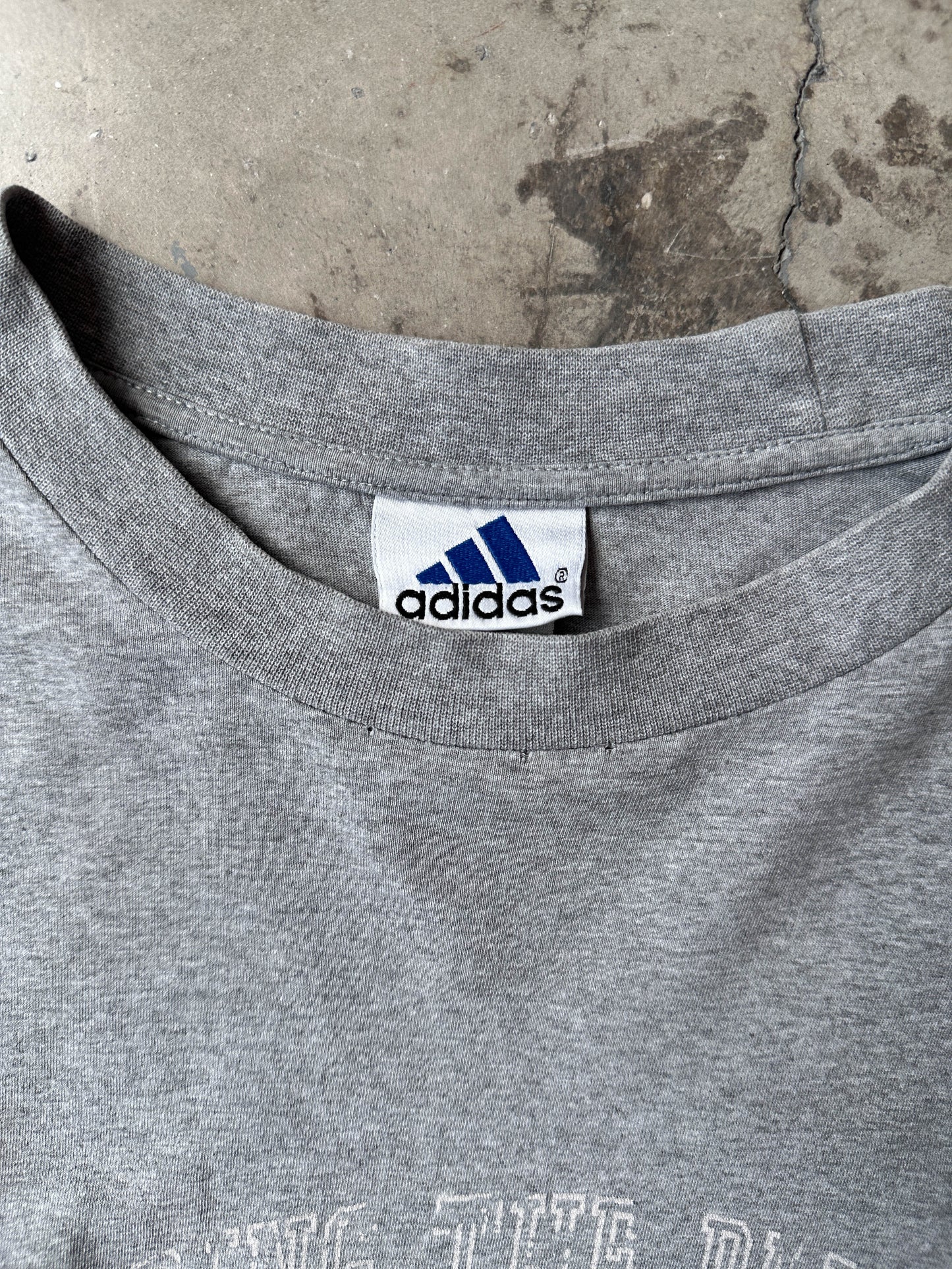 Vintage 90s Adidas T-shirt