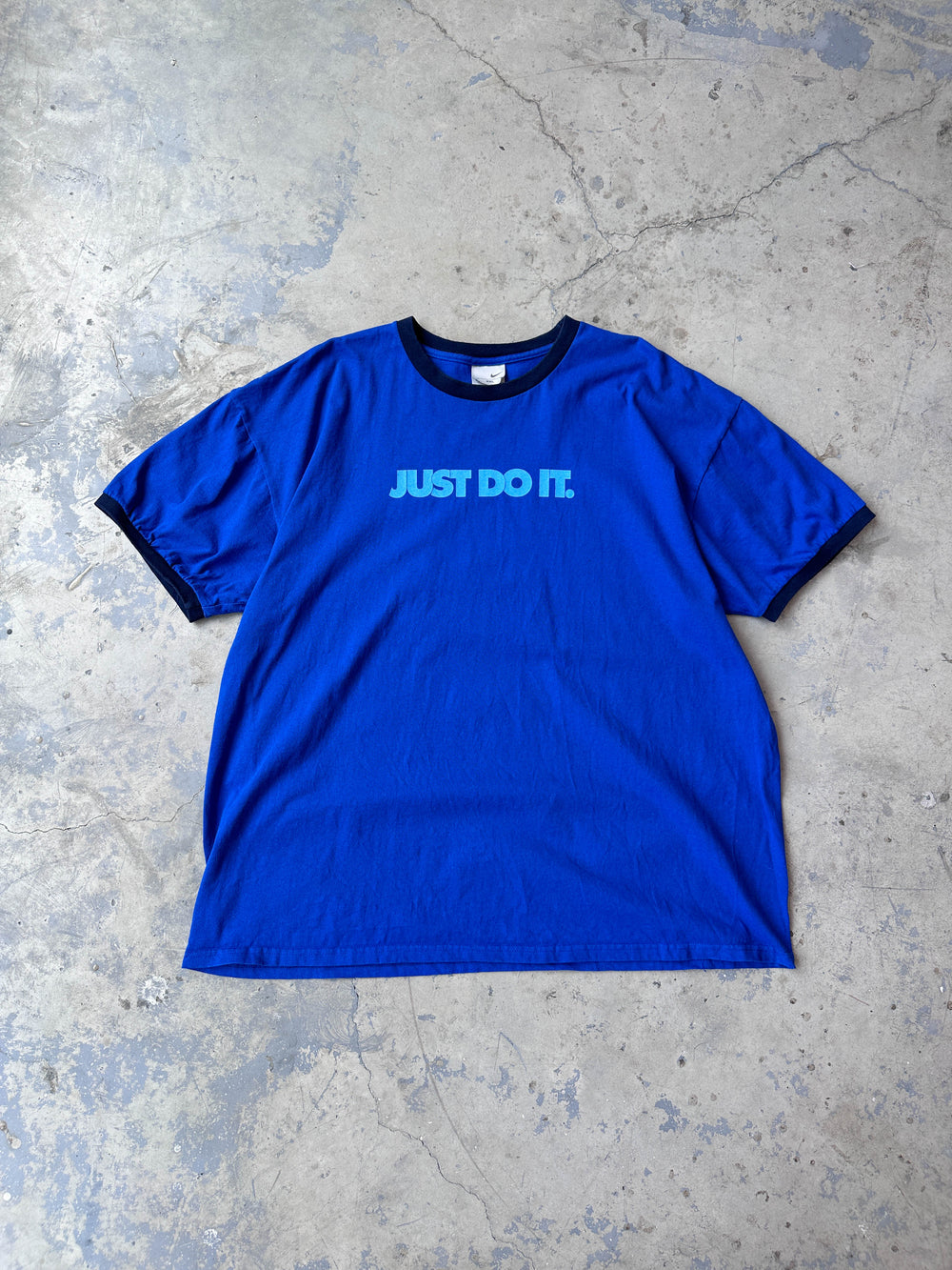 Vintage 00s Nike T-shirt