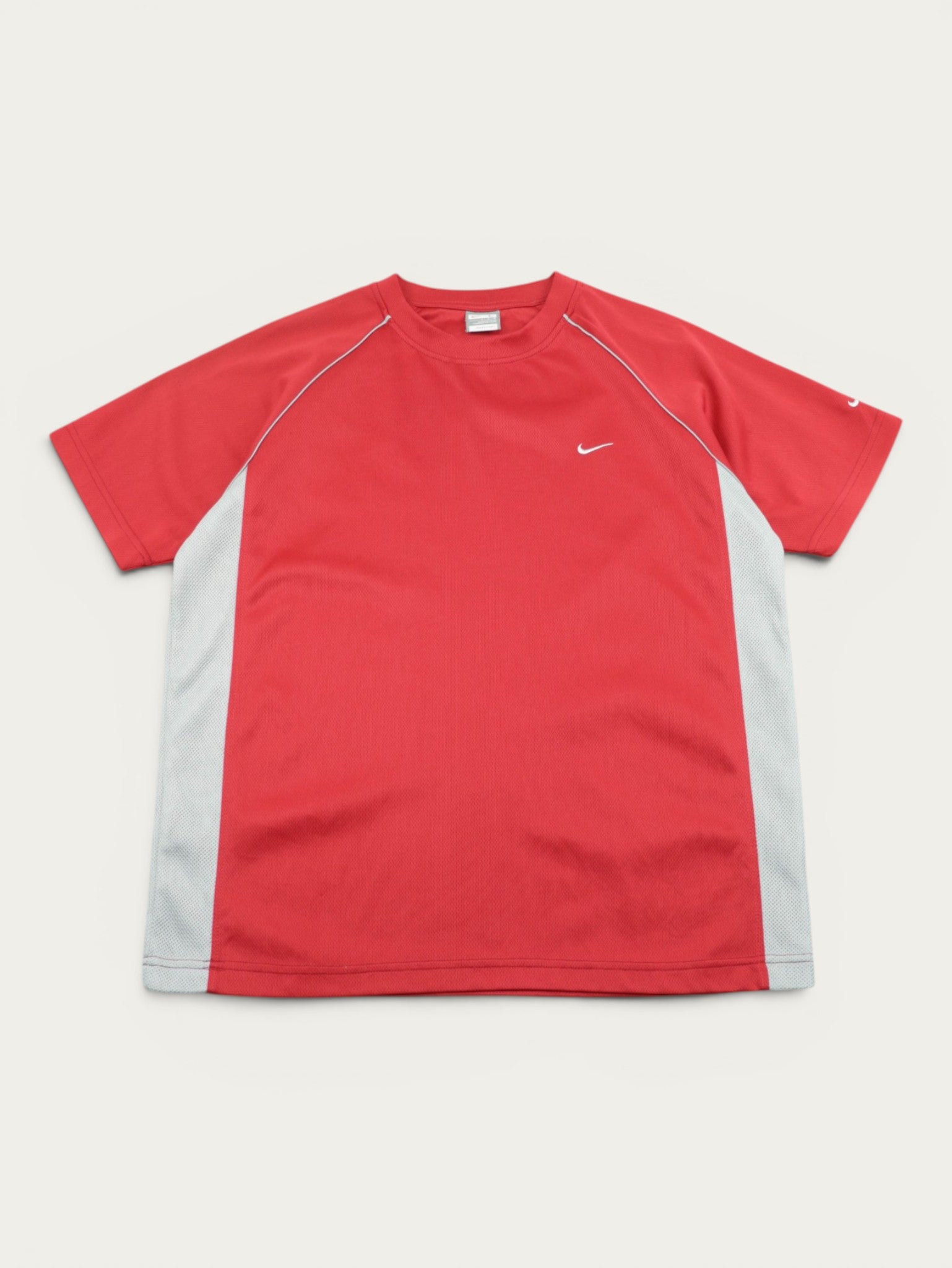 CAMISETA NIKE VINTAGE 00S