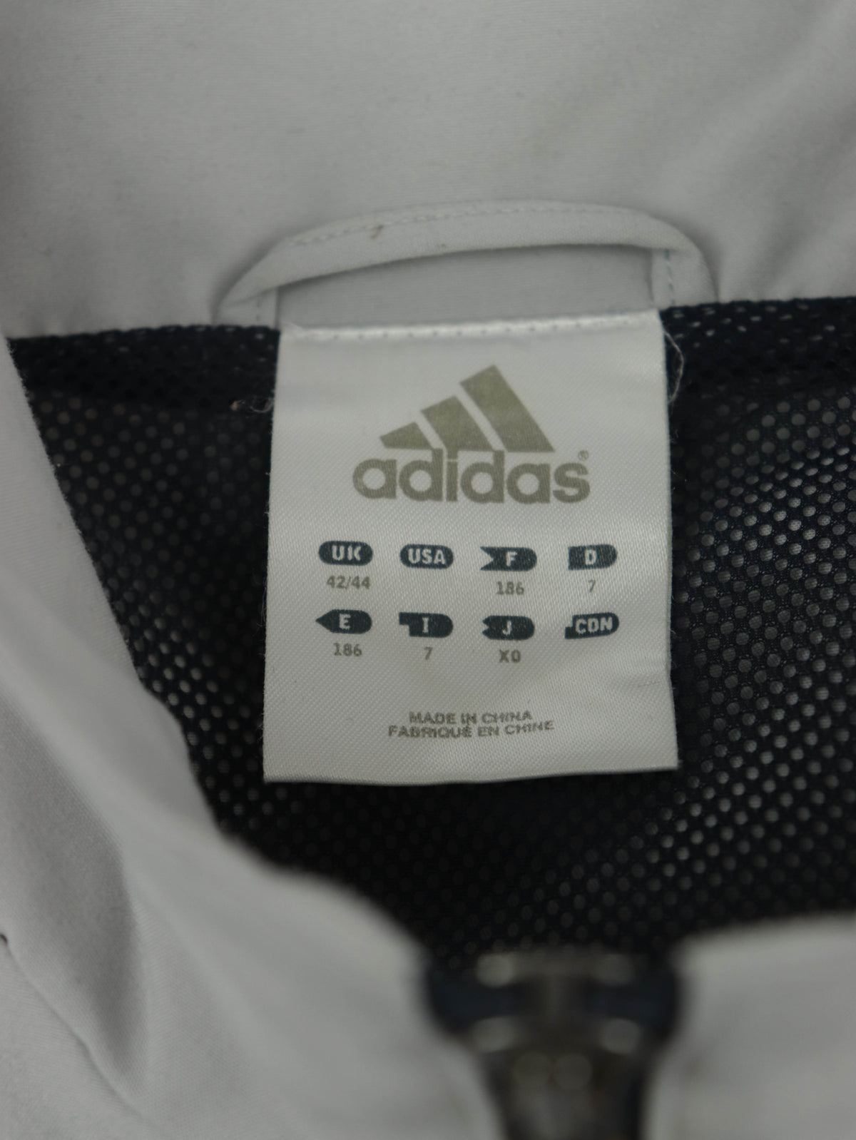 CHAQUETA ADIDAS VINTAGE 00S