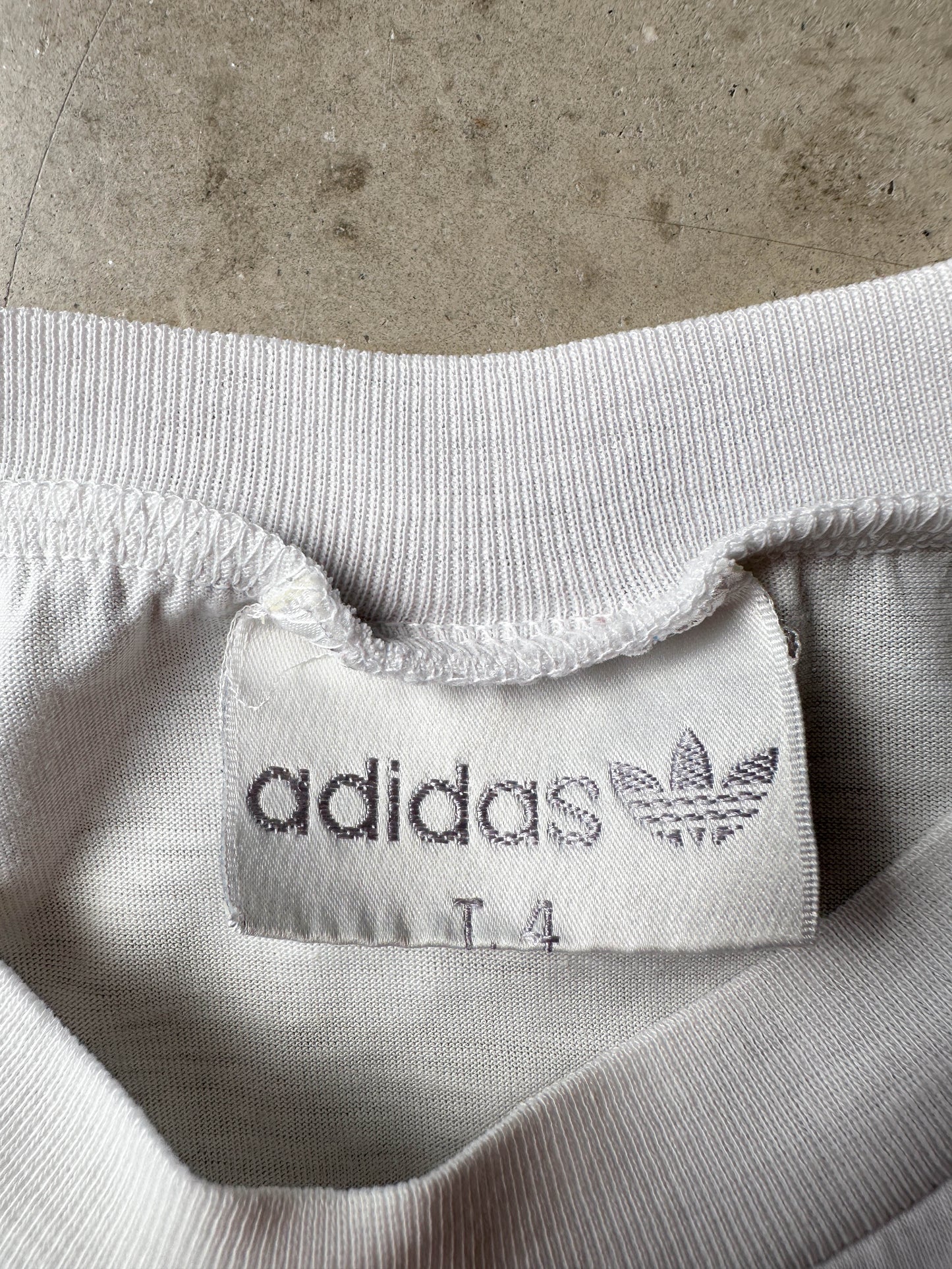 Camiseta Adidas vintage 90s