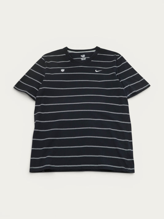 CAMISETA NIKE VINTAGE 00S