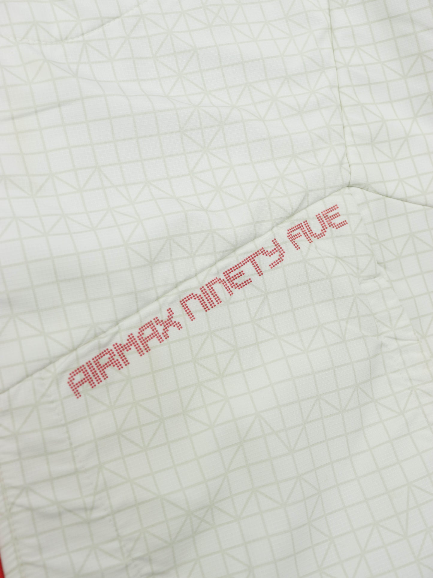CHAQUETA NIKE VINTAGE 00S