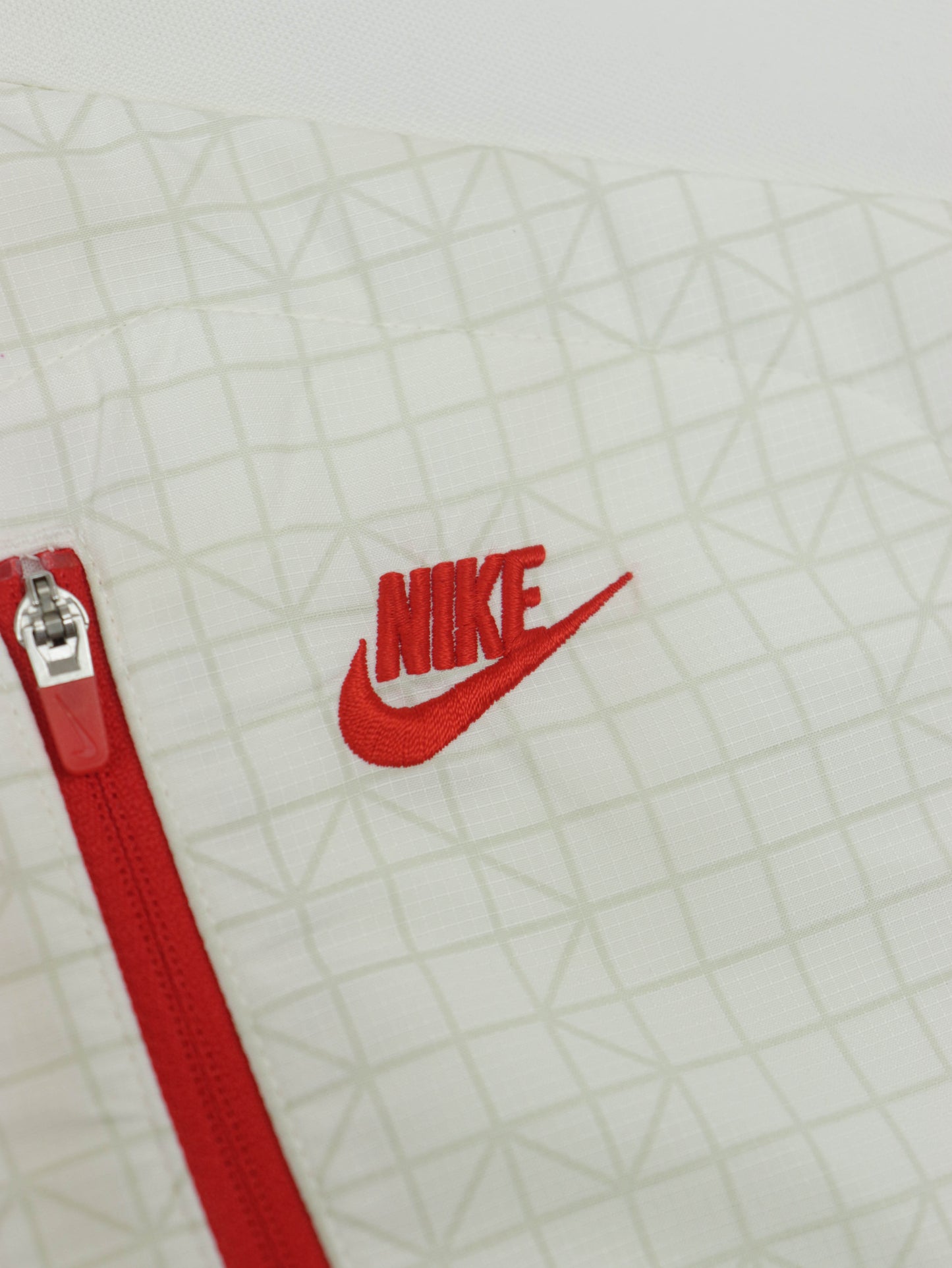 CHAQUETA NIKE VINTAGE 00S