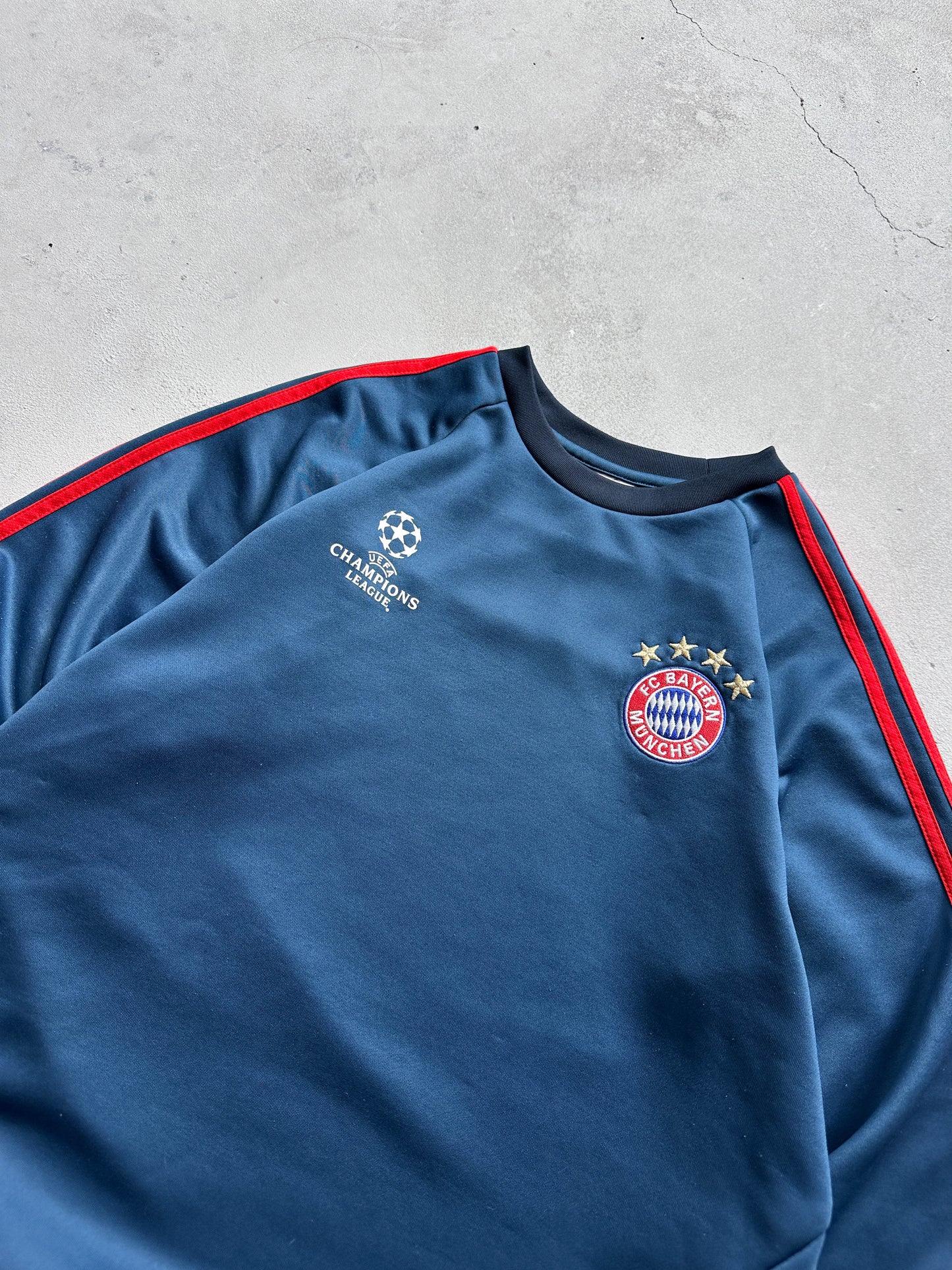 Adidas Bayern Munich sweatshirt