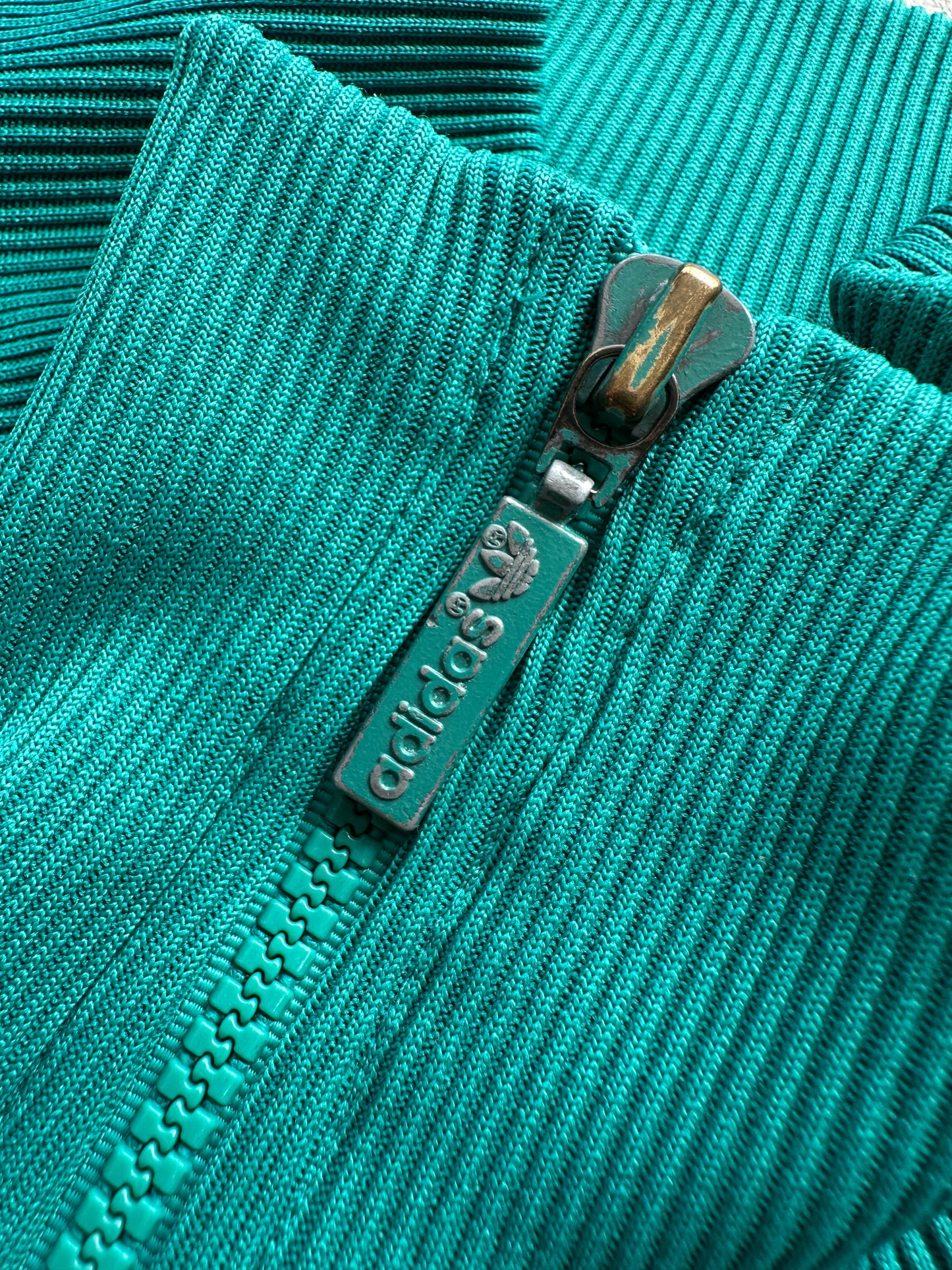 Chaqueta Adidas vintage 90s