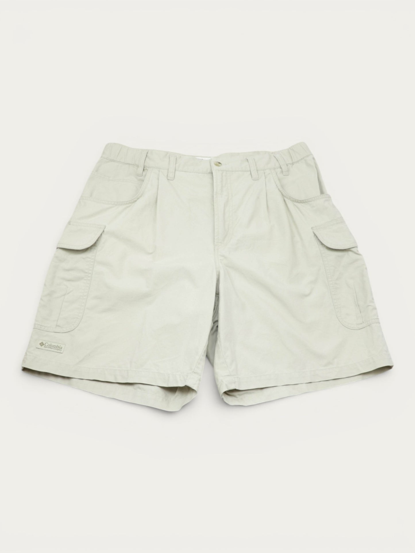 SHORT COLUMBIA VINTAGE 00S