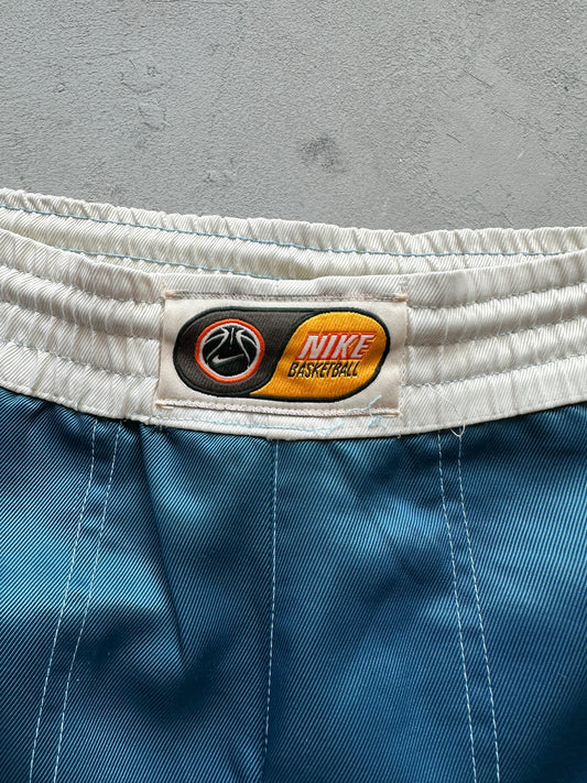 Vintage 90s Nike shorts