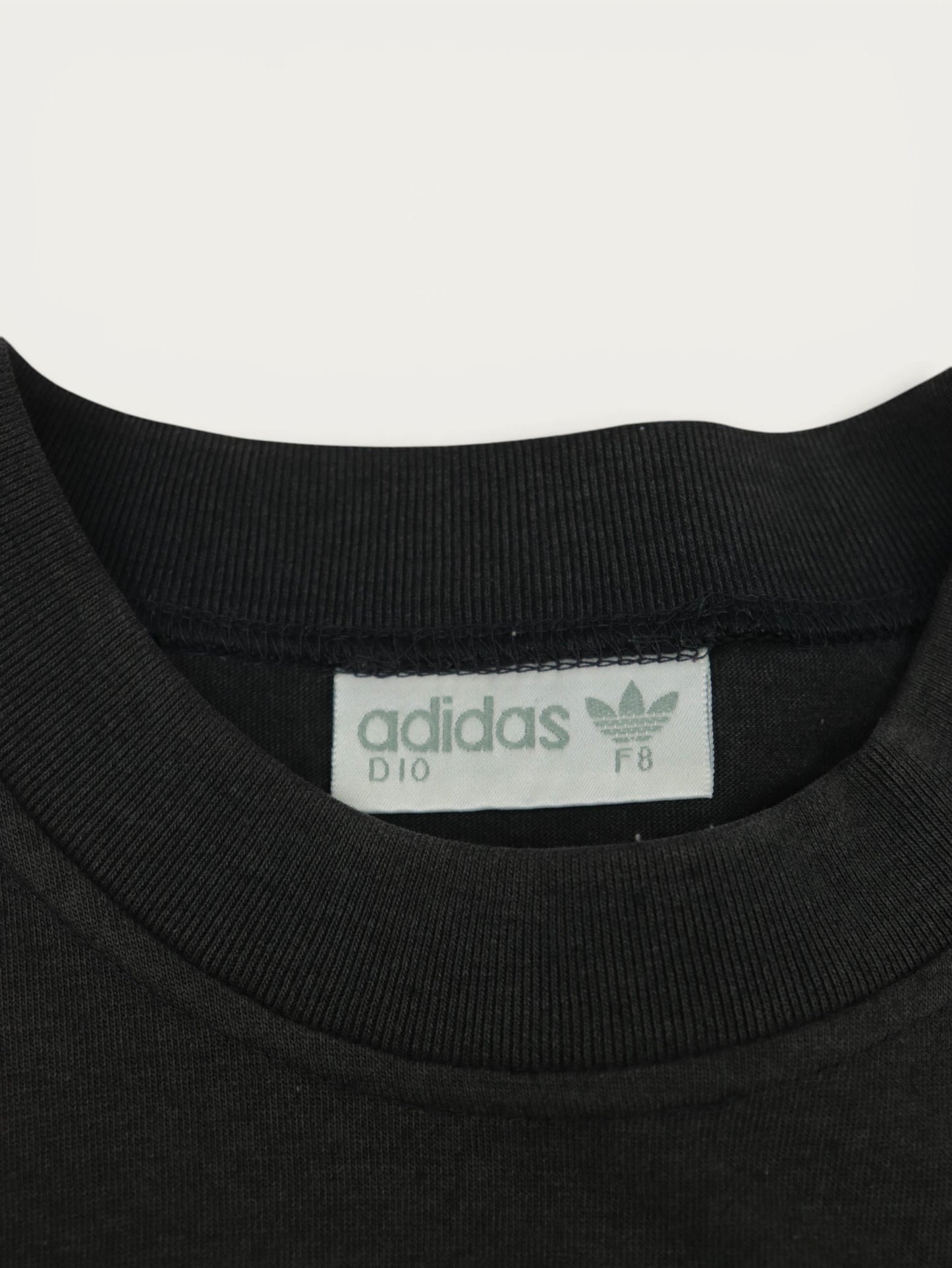 CAMISETA ADIDAS VINTAGE 90S