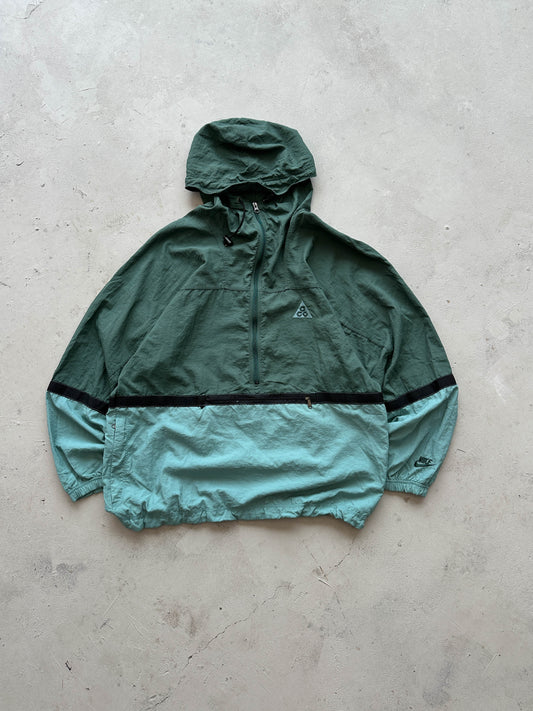 Chaqueta Nike ACG vintage 90s
