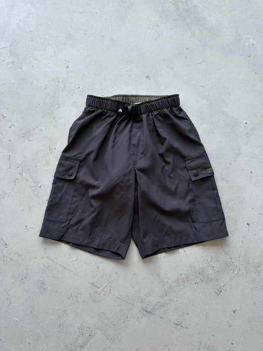 Nike ACG vintage 90s shorts