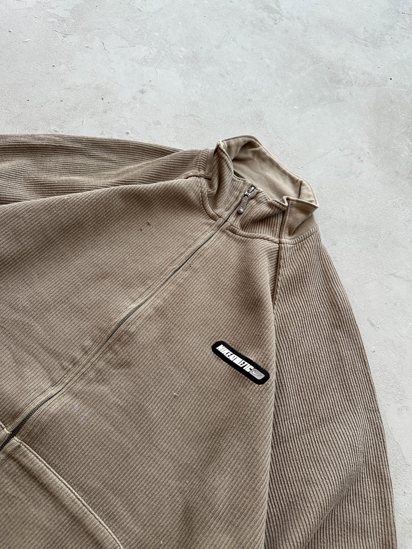 Chaqueta Nike vintage 00s