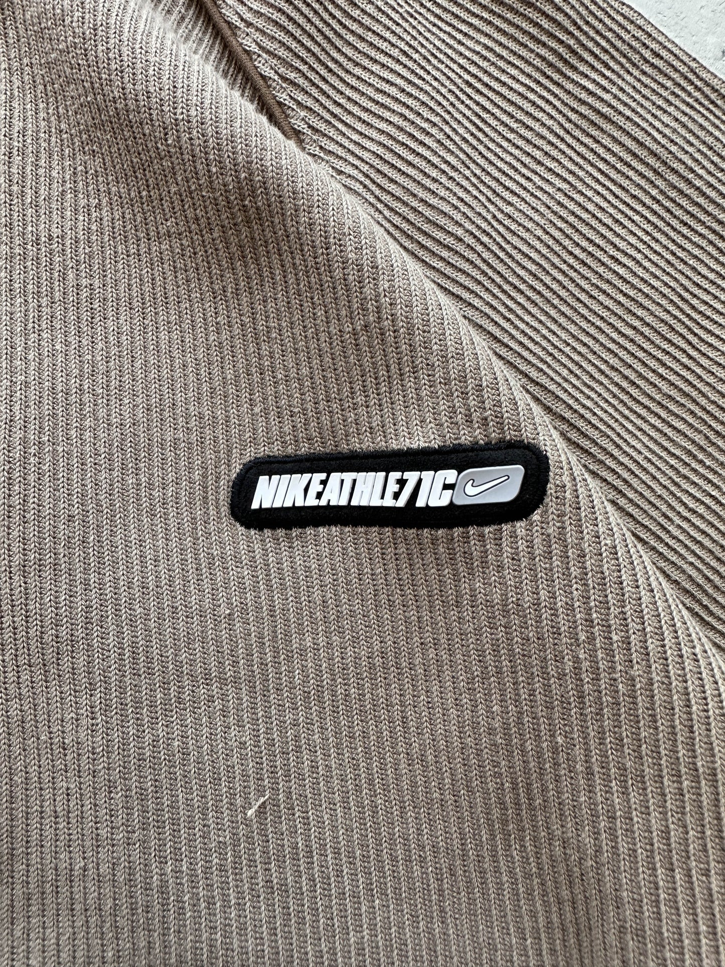 Chaqueta Nike vintage 00s