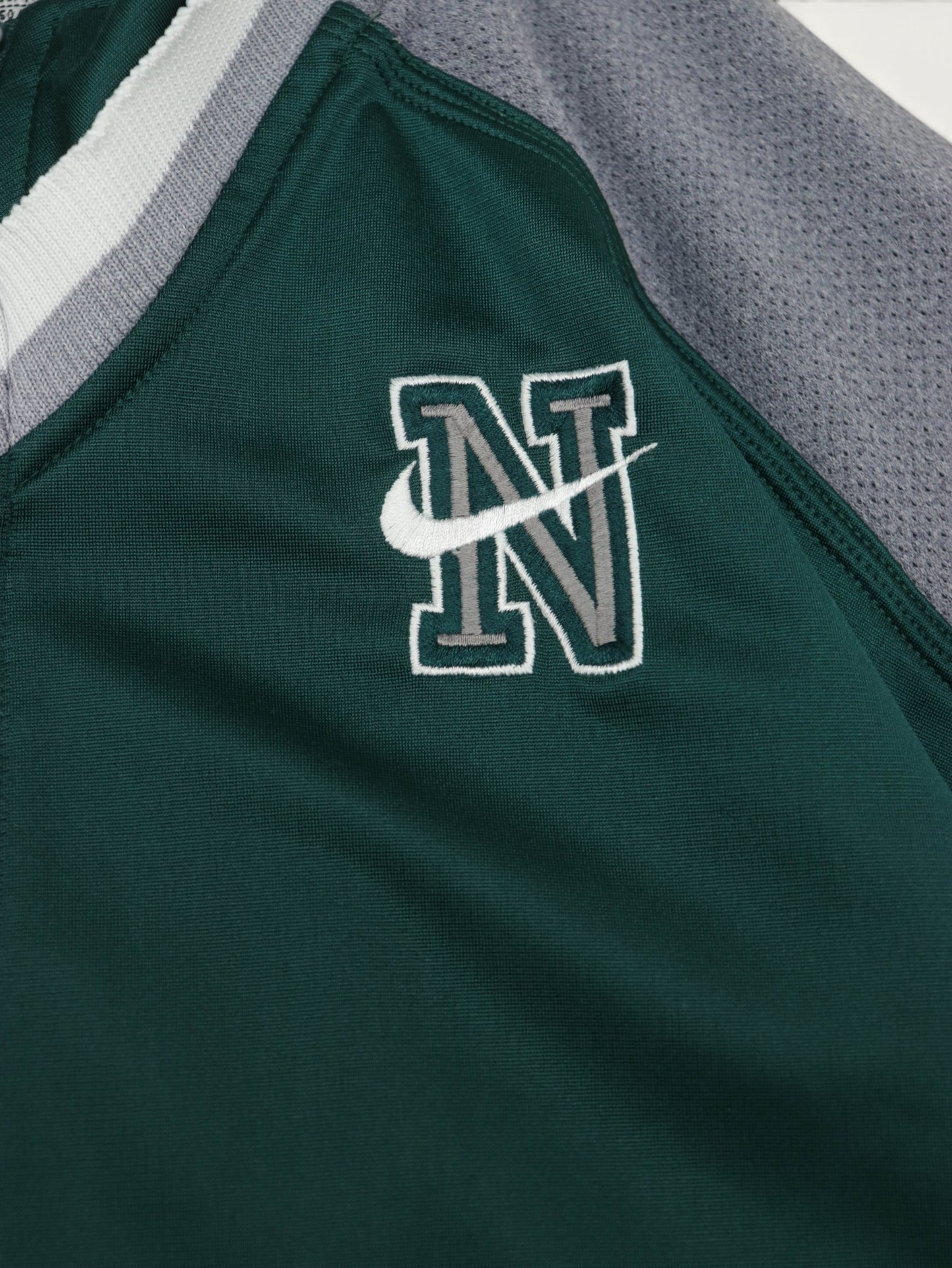 CHAQUETA NIKE VINTAGE 90S