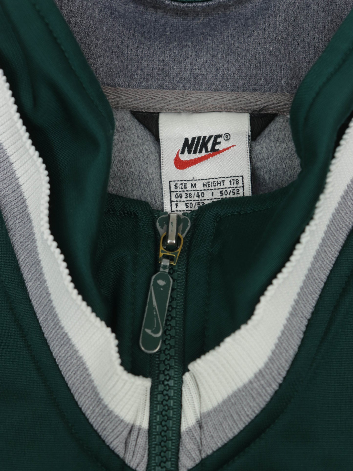 CHAQUETA NIKE VINTAGE 90S