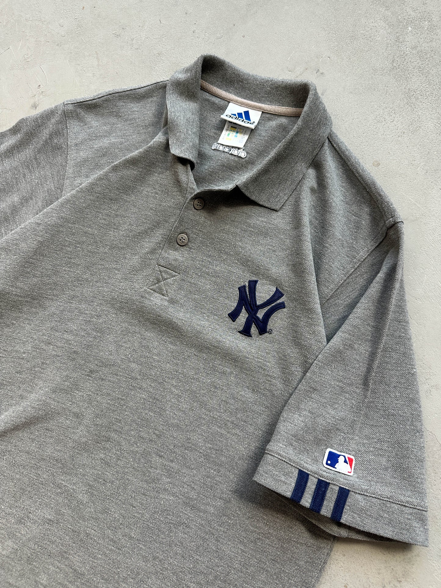 Adidas MLB New York Yankees vintage 90s polo