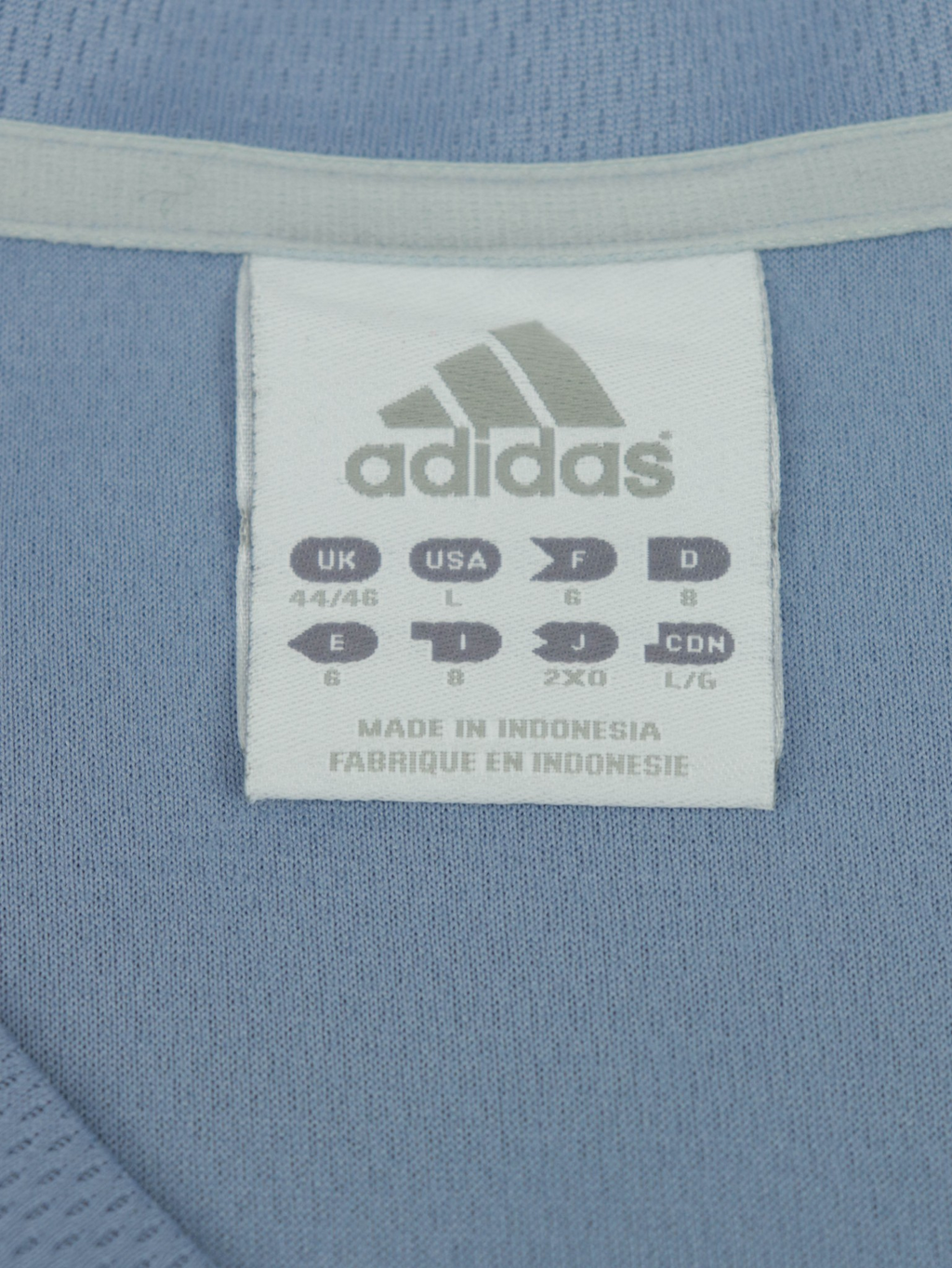 T-SHIRT ADIDAS VINTAGE ANOS 00