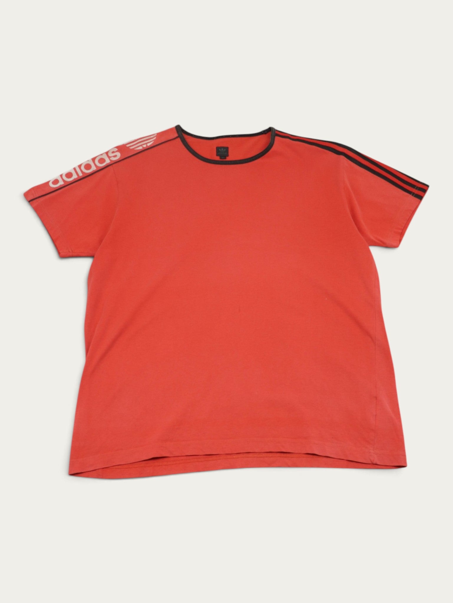 CAMISETA ADIDAS VINTAGE 00S