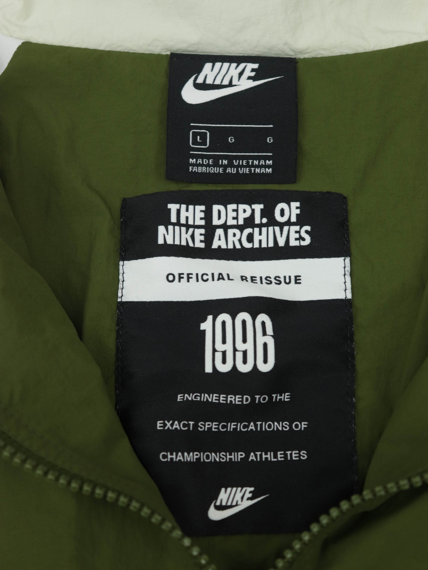 CHAQUETA NIKE VINTAGE