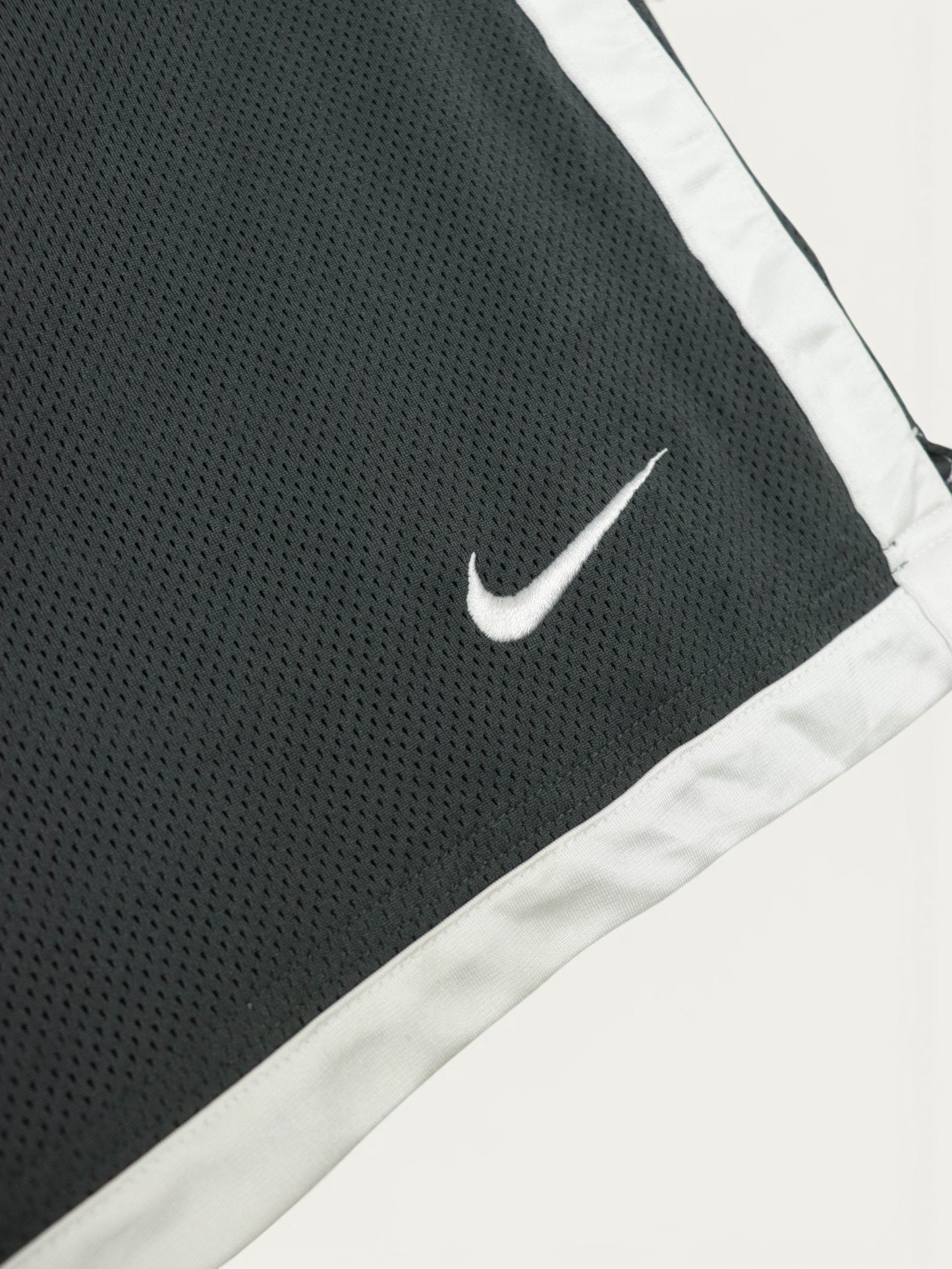 SHORT NIKE BASKETBALL VINTAGE 00S