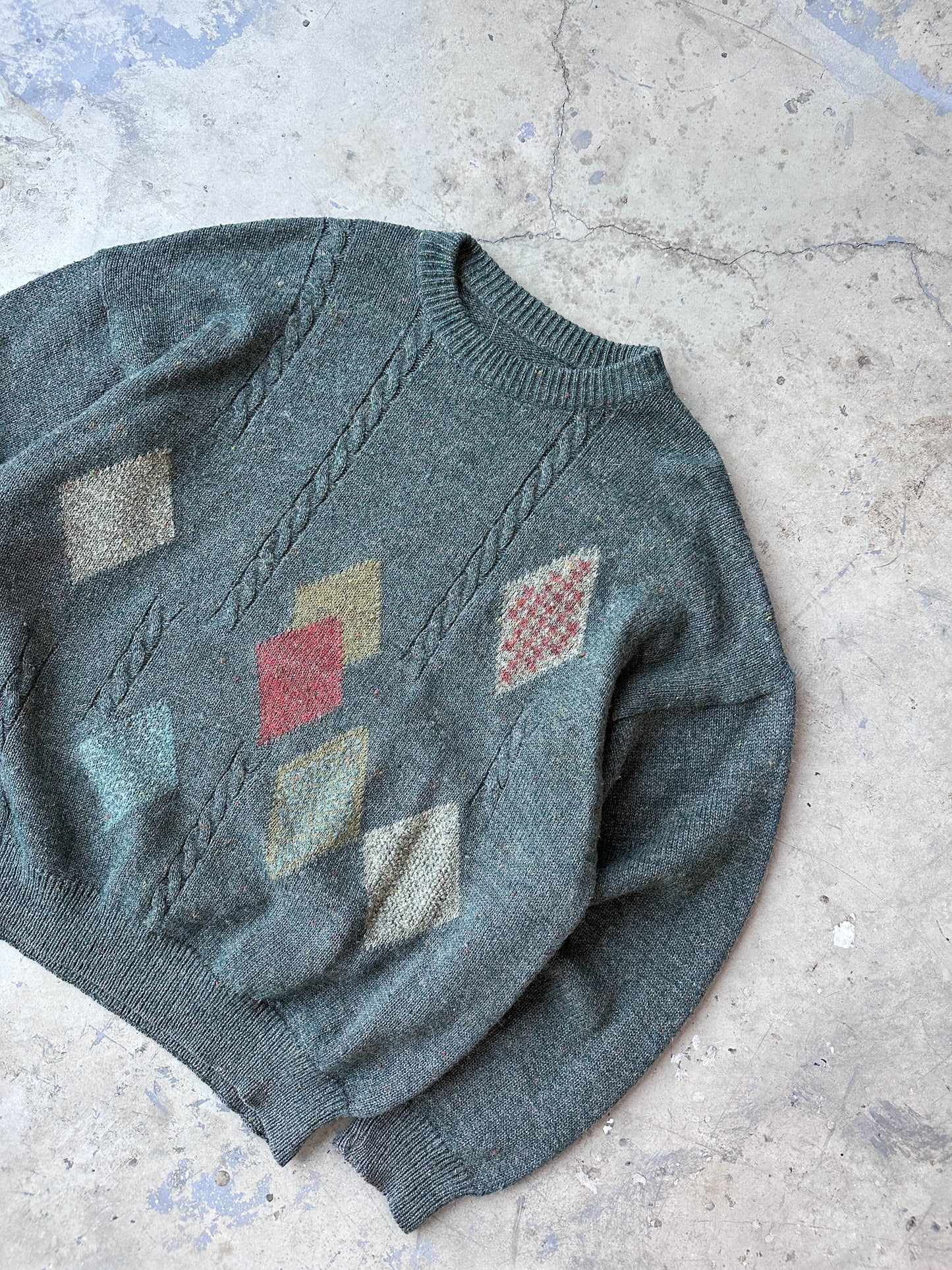 VINTAGE SWEATER