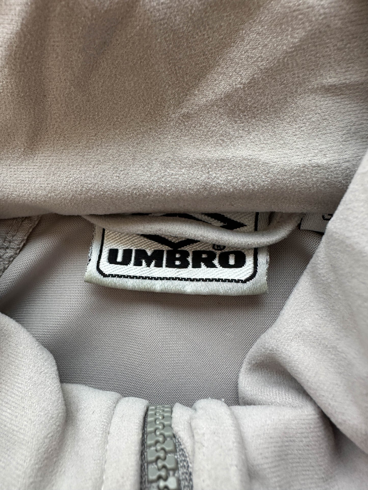 Chaqueta Umbro vintage 00s