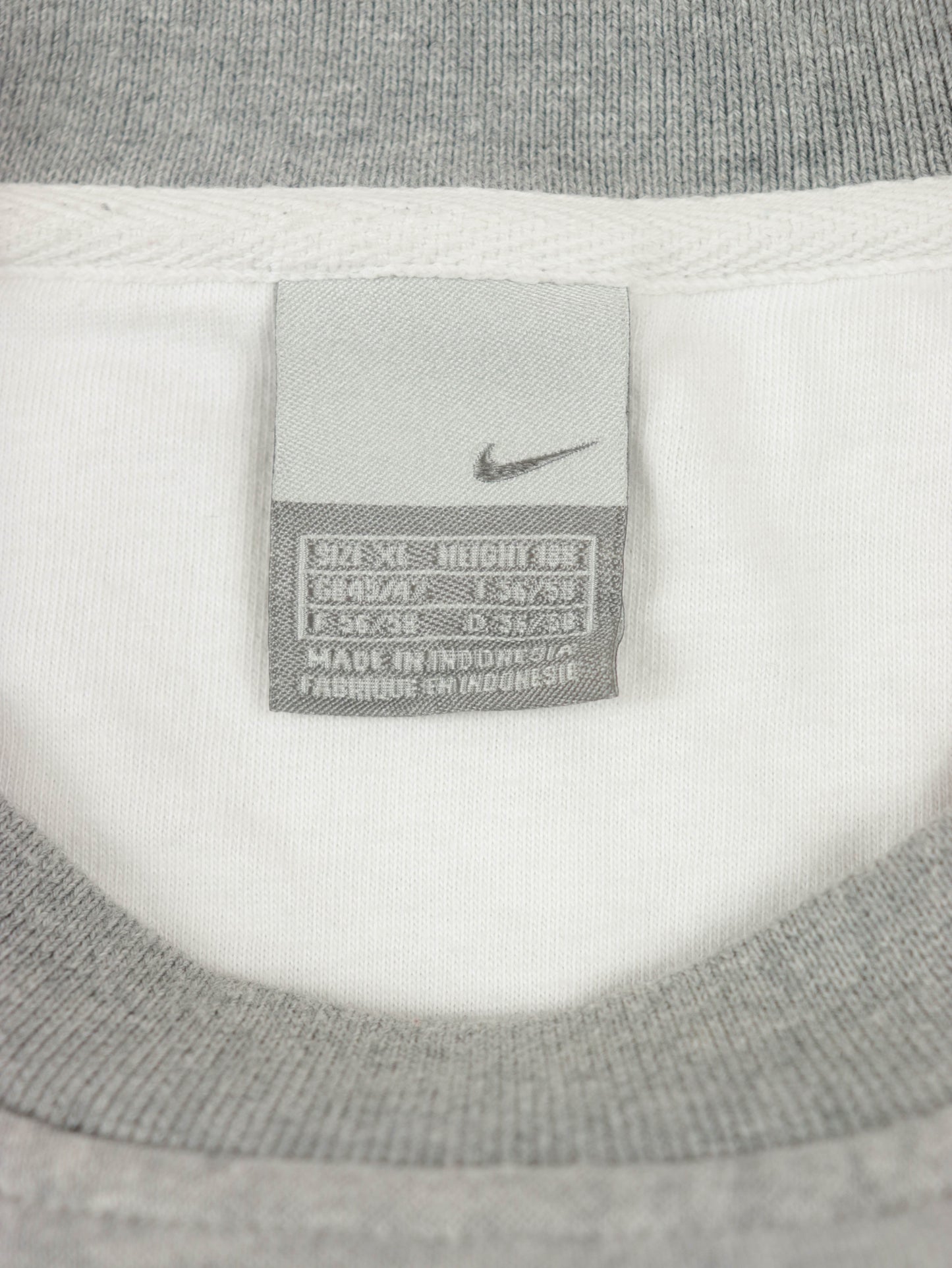 VINTAGE NIKE SWEATSHIRT 00S