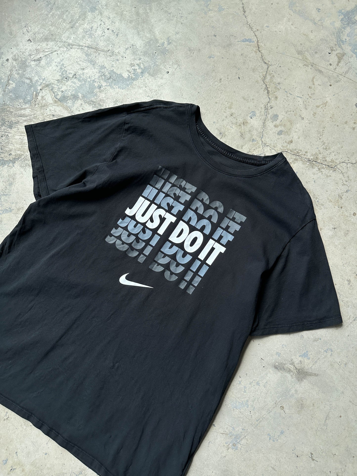 Nike T-shirt