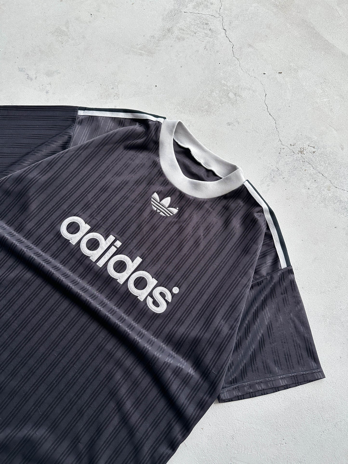 Camiseta Adidas vintage