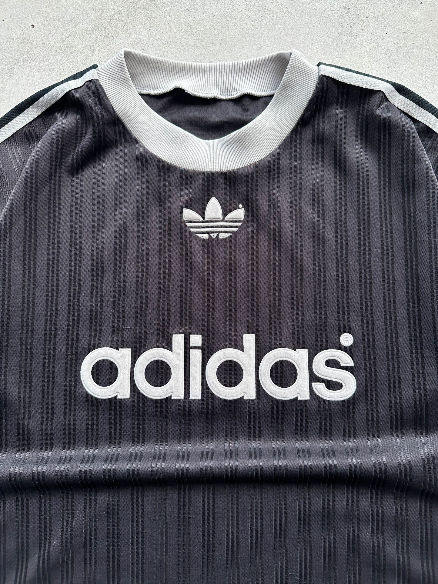 Camiseta Adidas vintage