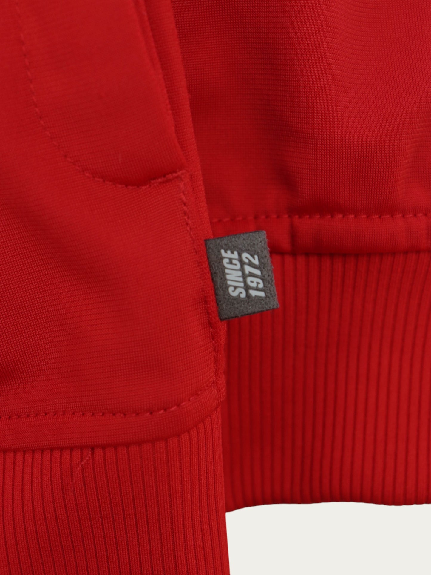 CHAQUETA NIKE VINTAGE 00S