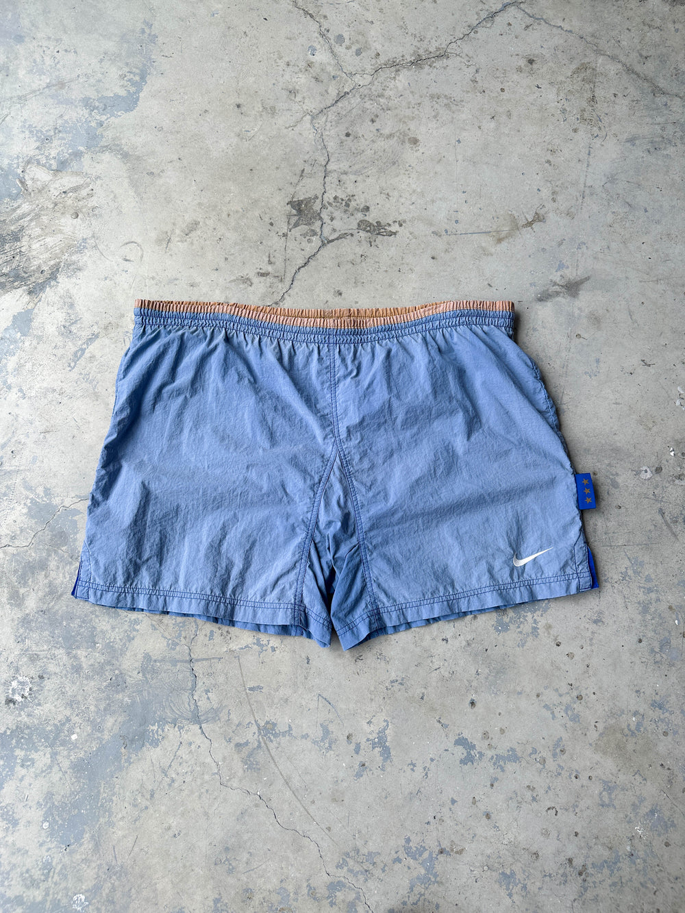 Vintage 90s Nike shorts
