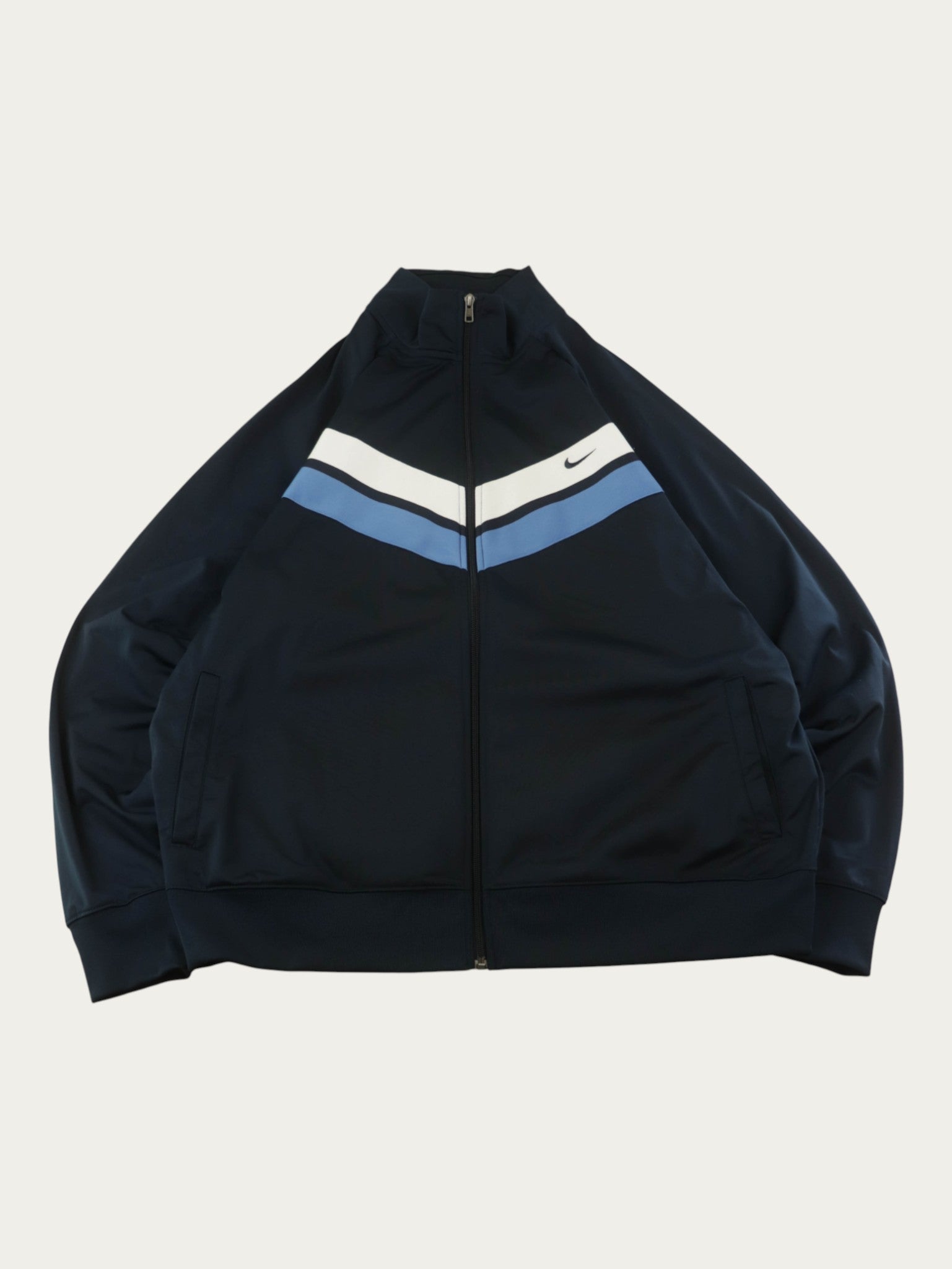 CHAQUETA NIKE VINTAGE 00S