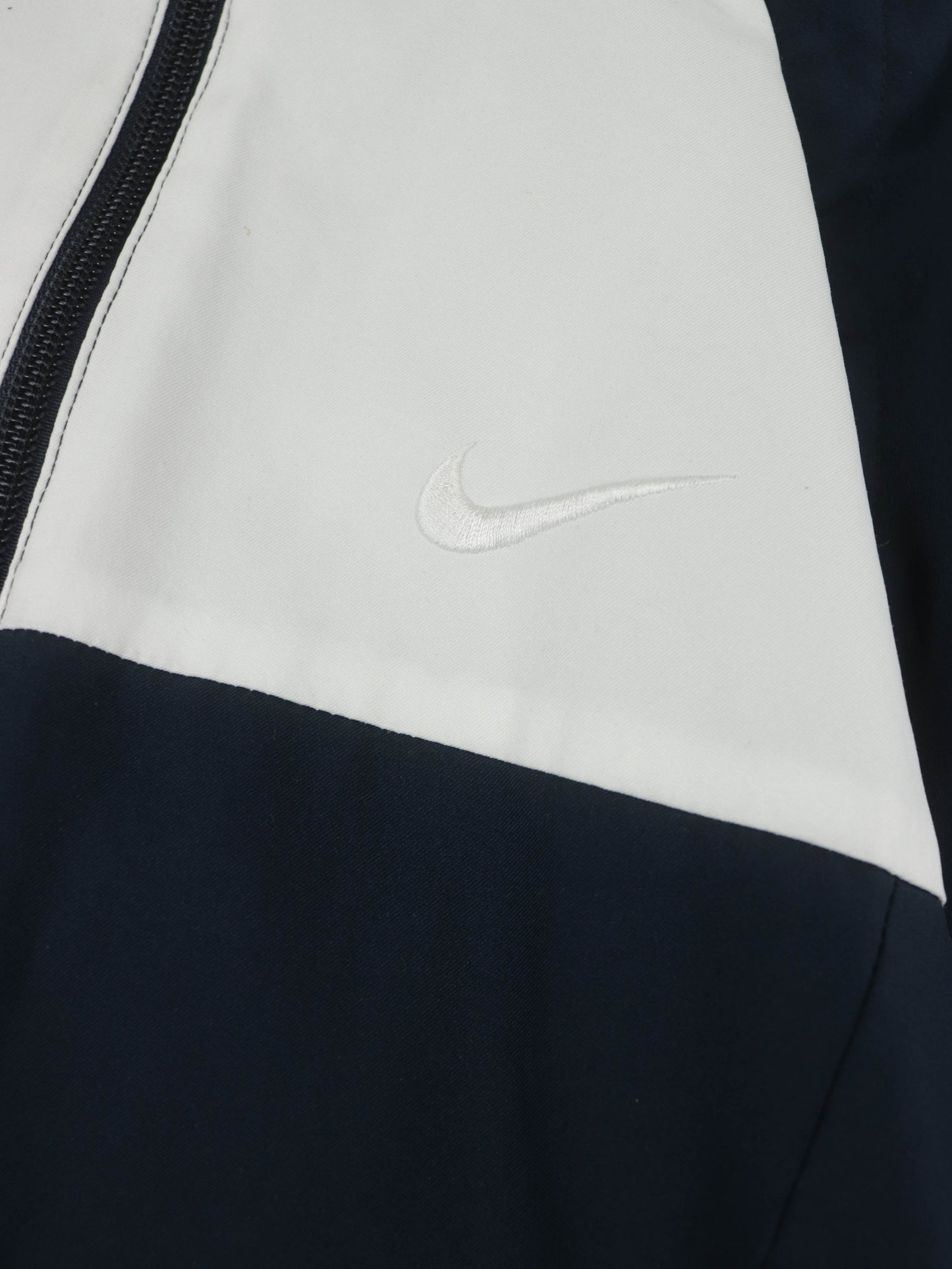 CHAQUETA NIKE VINTAGE 00S