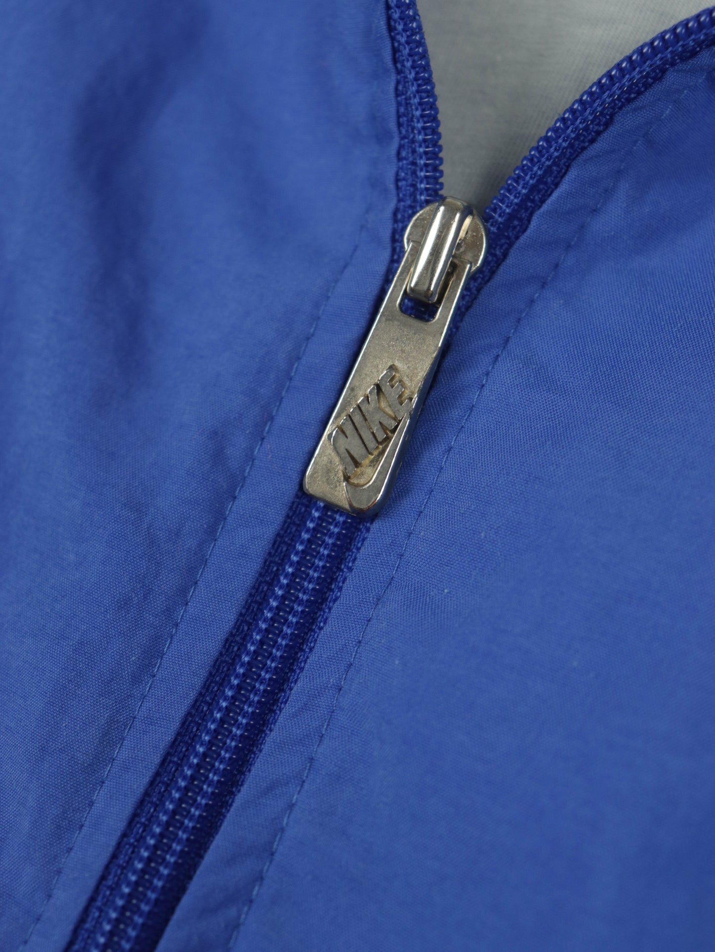 CHAQUETA NIKE VINTAGE 90S