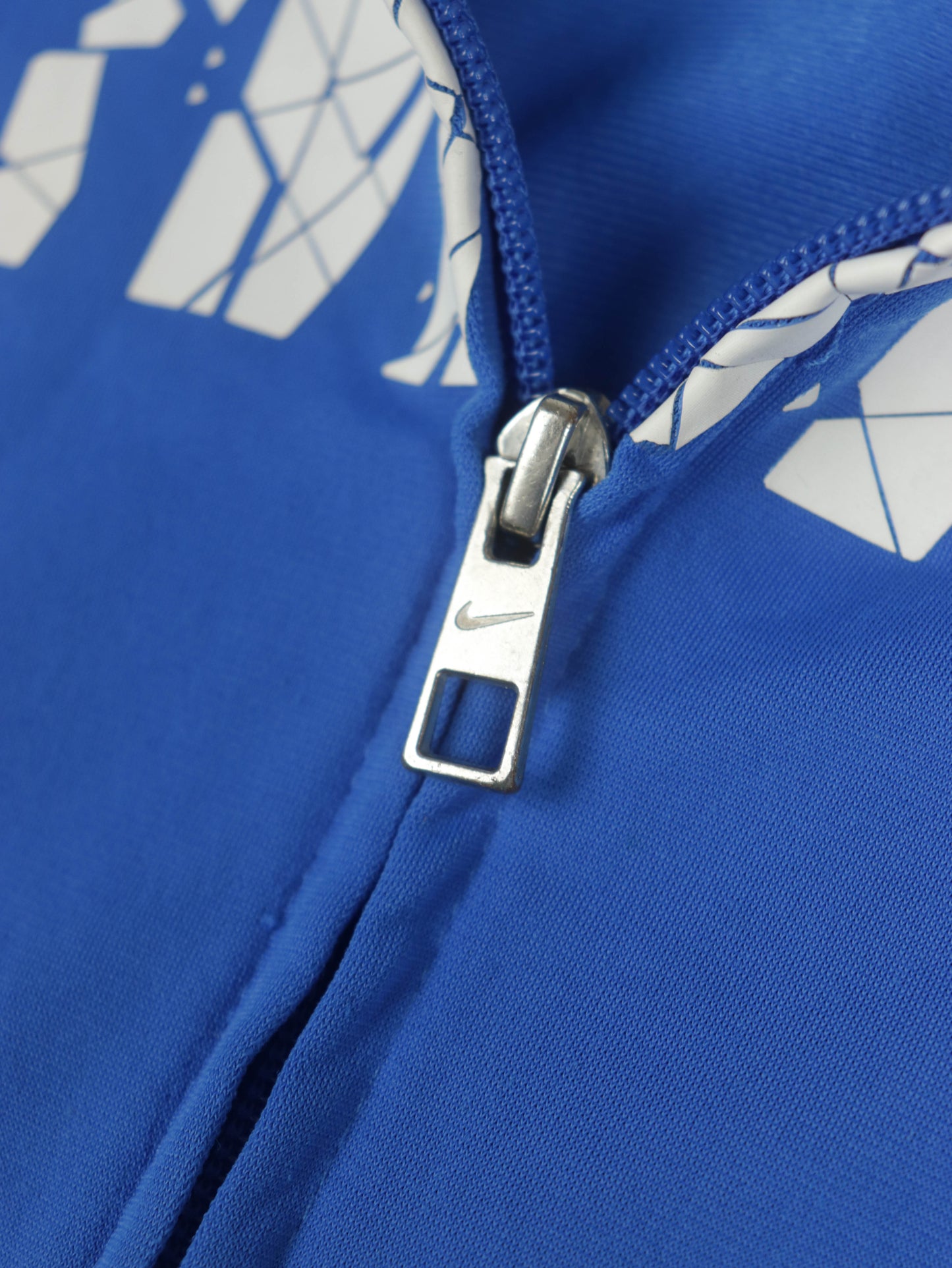 CHAQUETA NIKE VINTAGE 00S