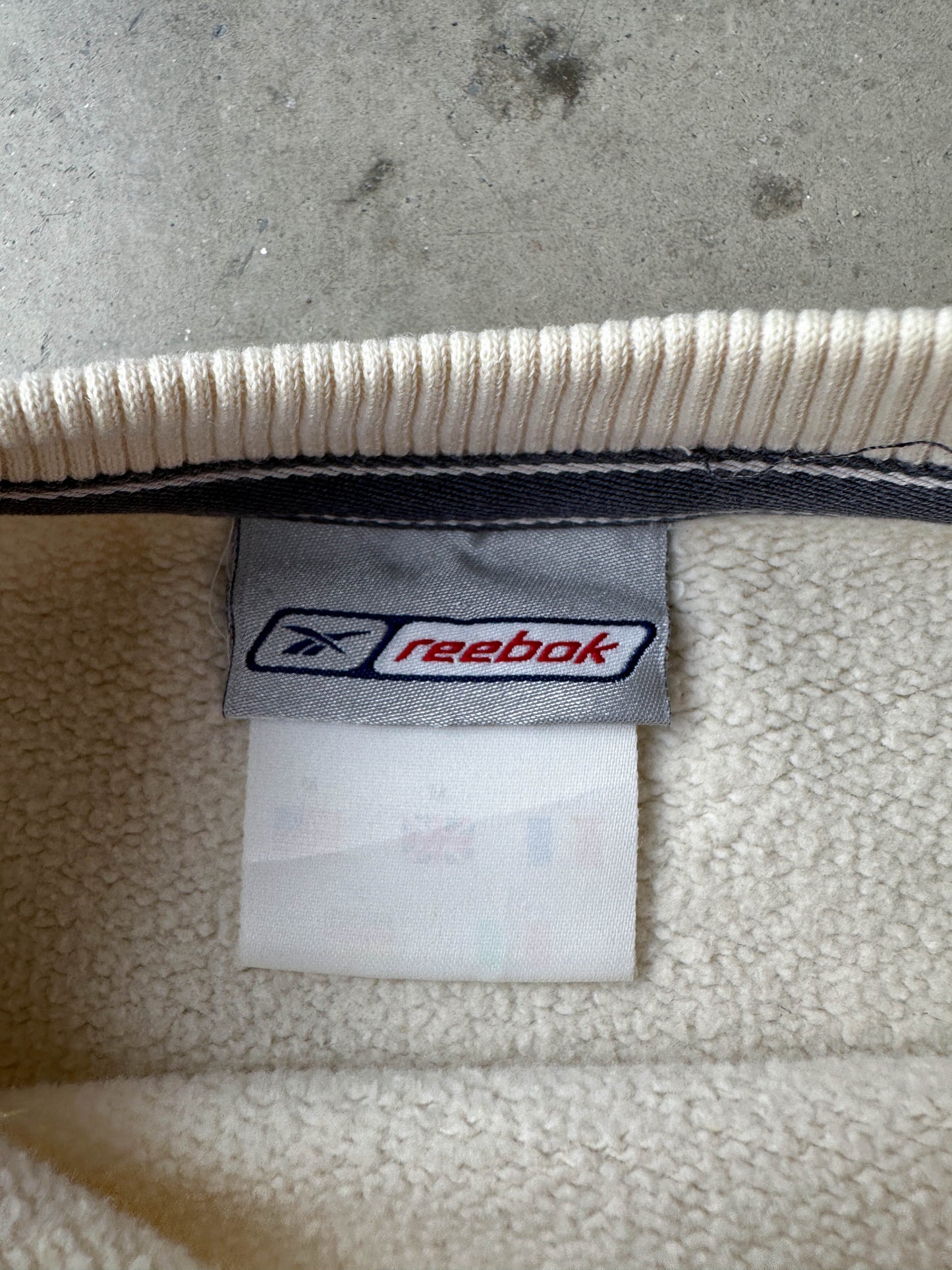 Sudadera Reebok vintage 00s