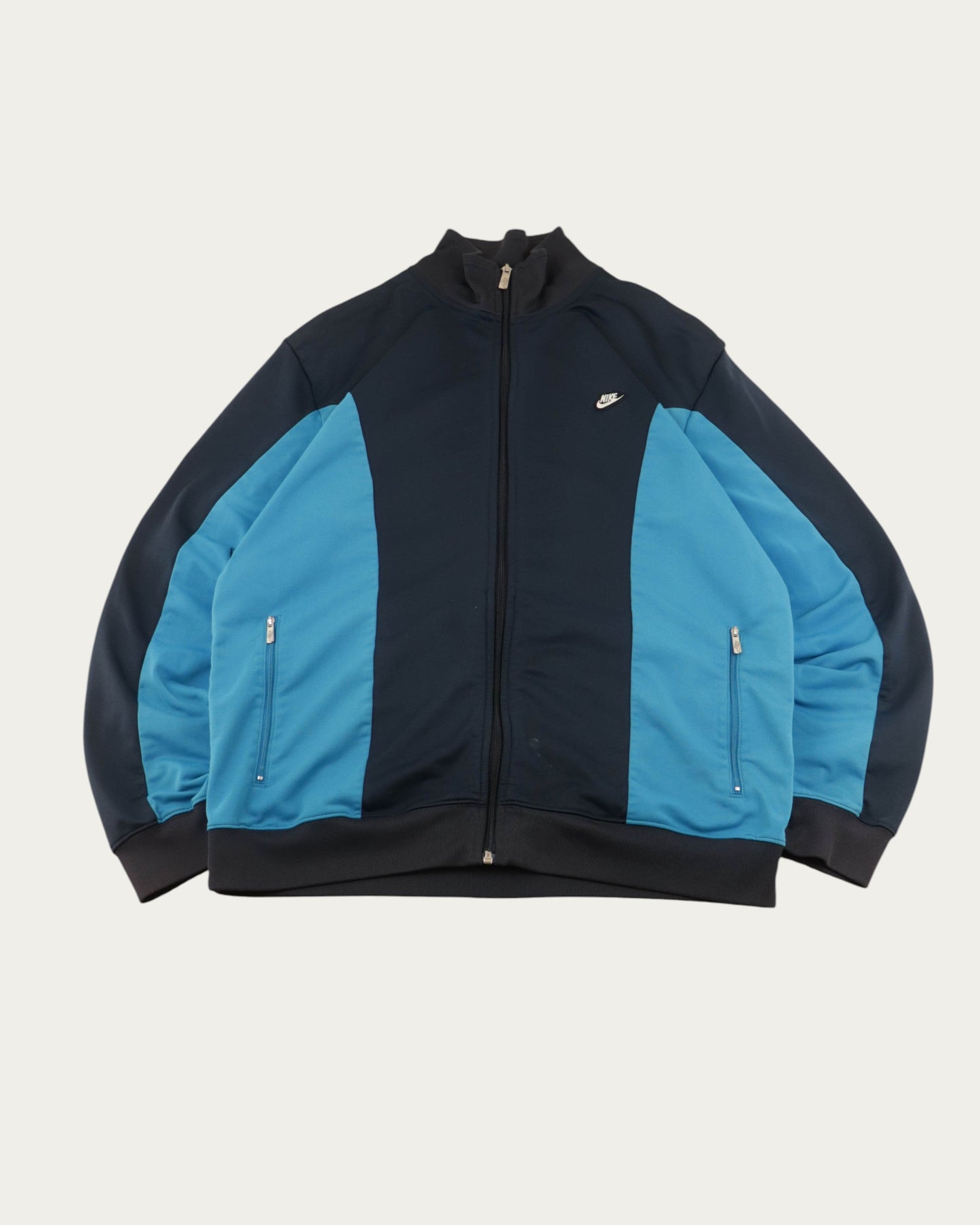 CHAQUETA NIKE VINTAGE 00S