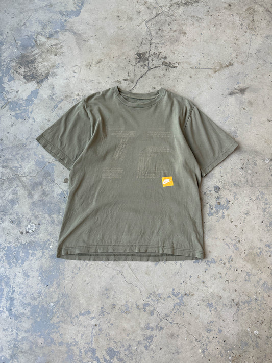 Vintage 00s Nike T-shirt