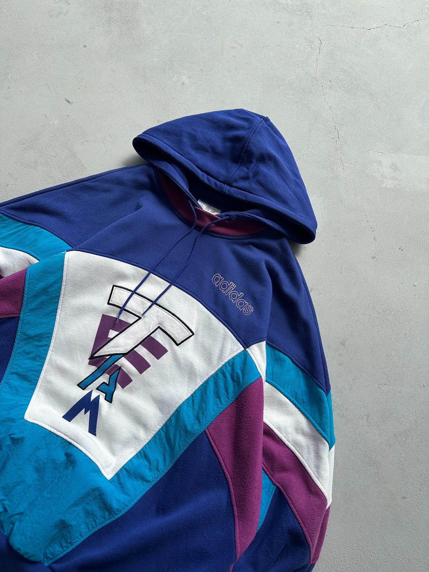 Sudadera Adidas vintage 90s