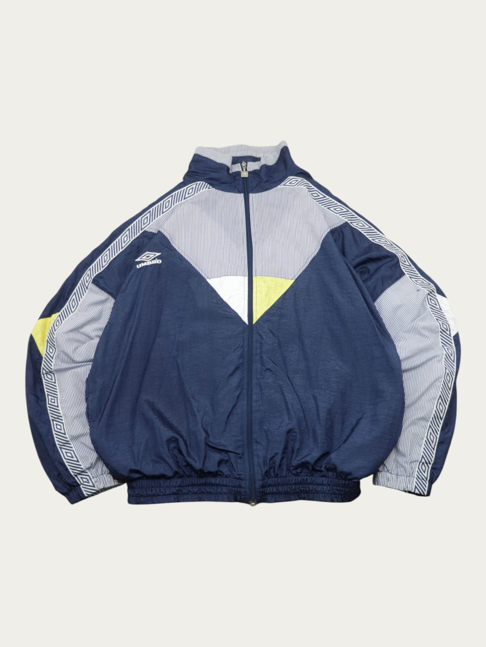 VINTAGE 90S UMBRO JACKET