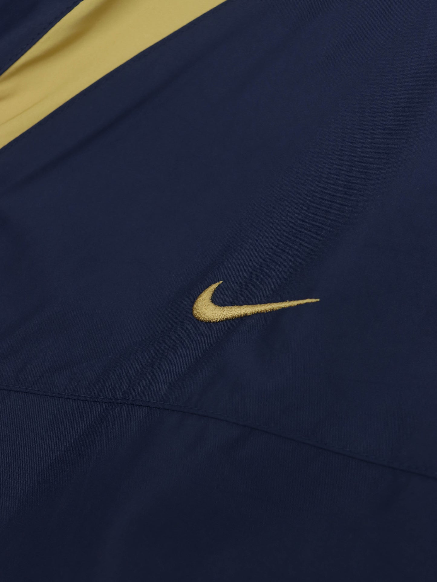 CHAQUETA NIKE VINTAGE 90S