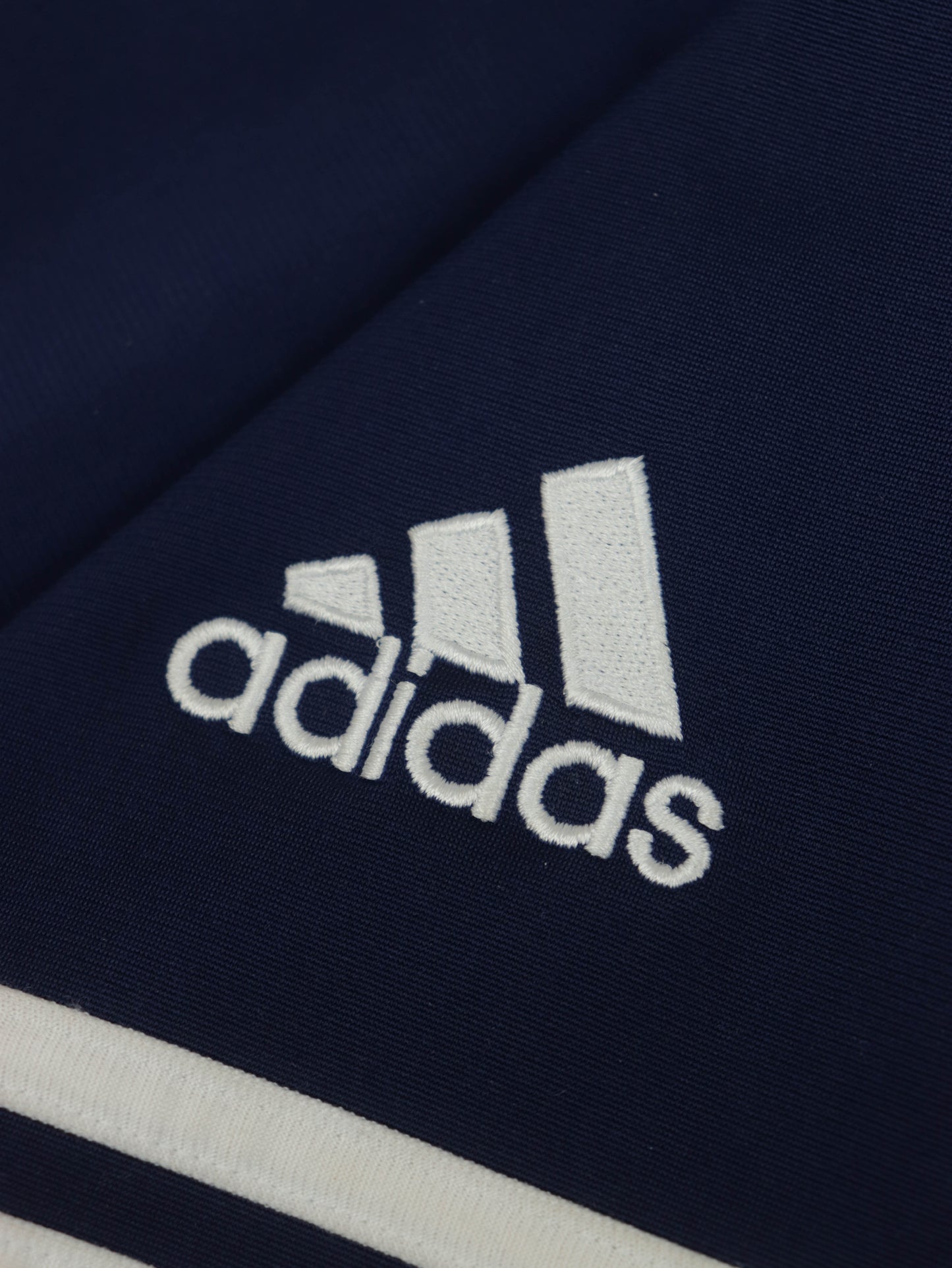 CHAQUETA ADIDAS VINTAGE 00S