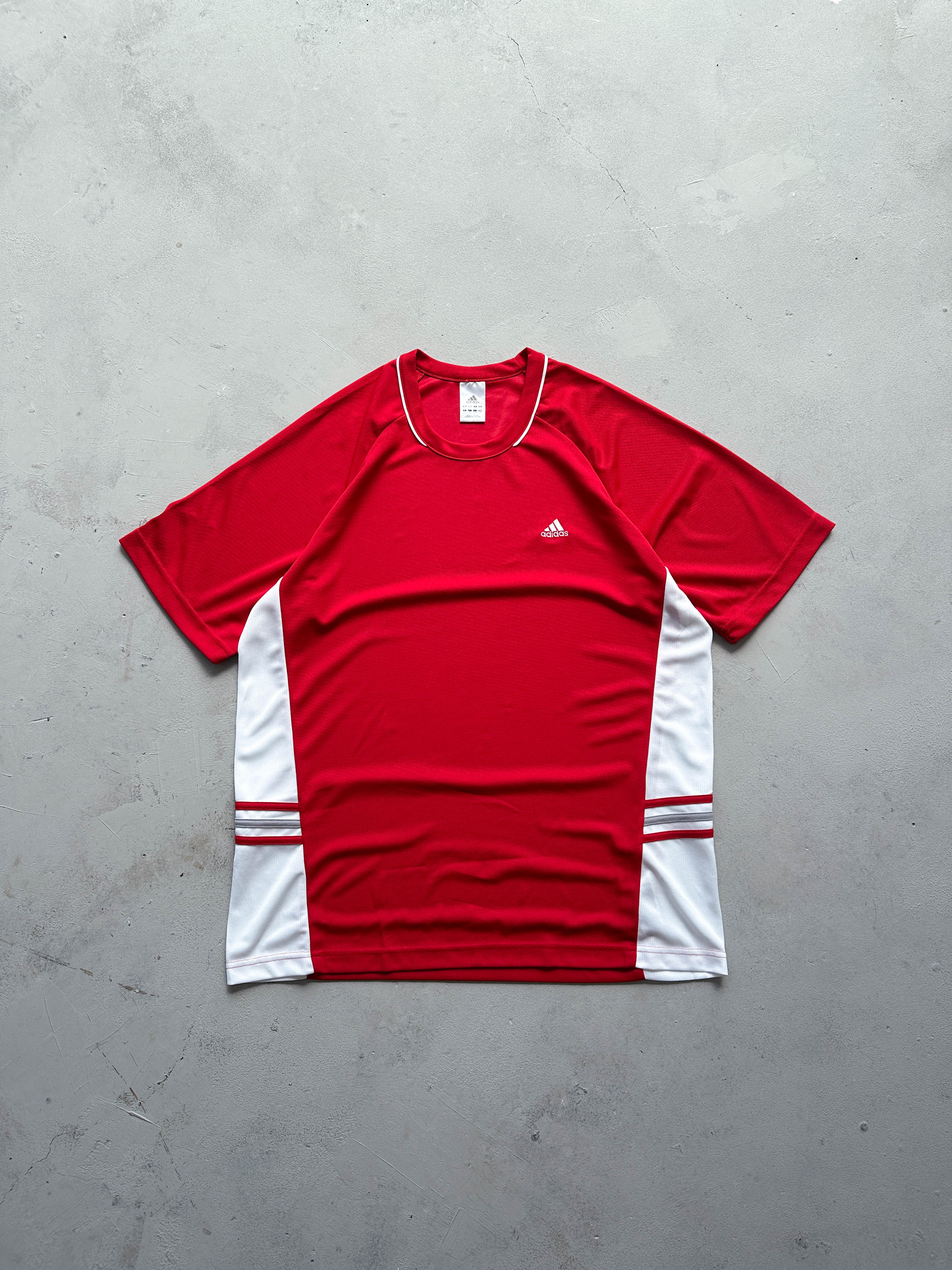 Camiseta Adidas vintage 00s