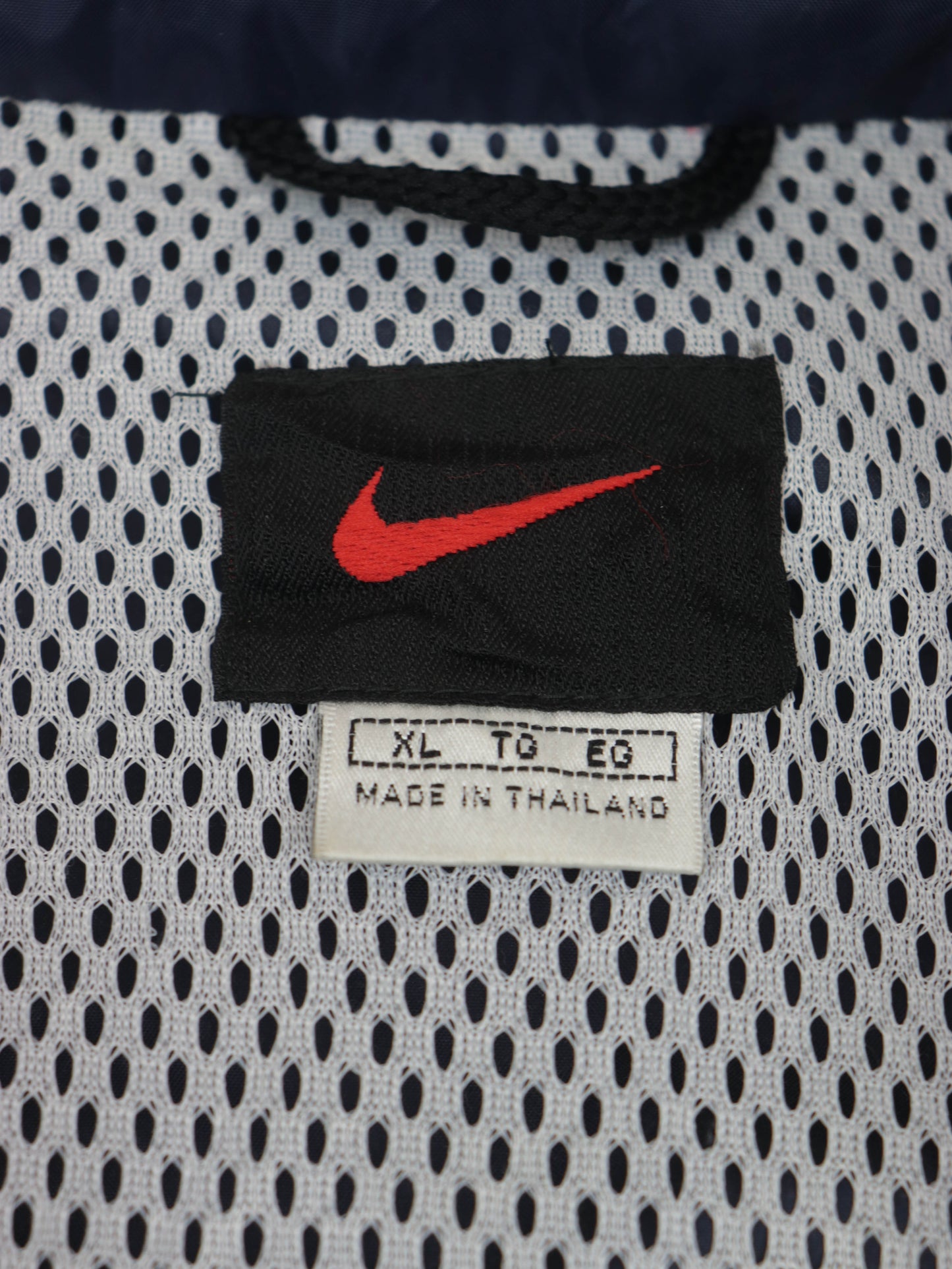 CHAQUETA NIKE VINTAGE 90S