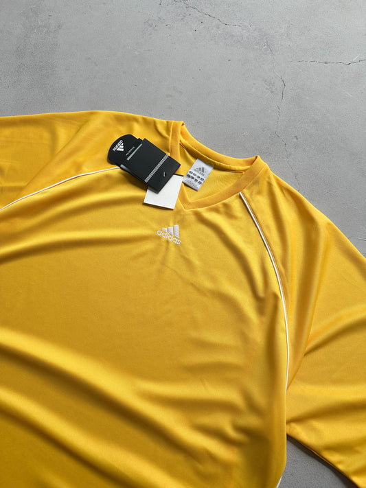 Camiseta Adidas vintage 00s