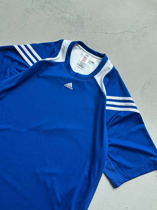 Camiseta Adidas vintage 00s