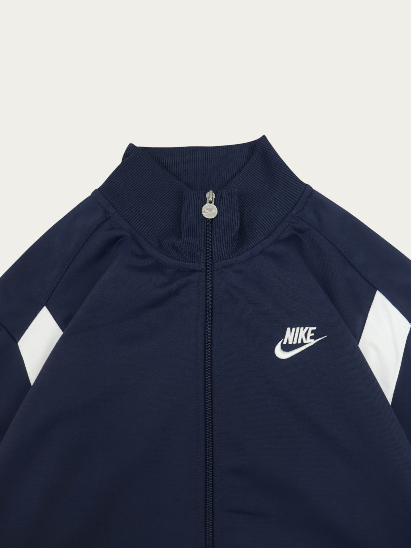 CHAQUETA NIKE VINTAGE 00S