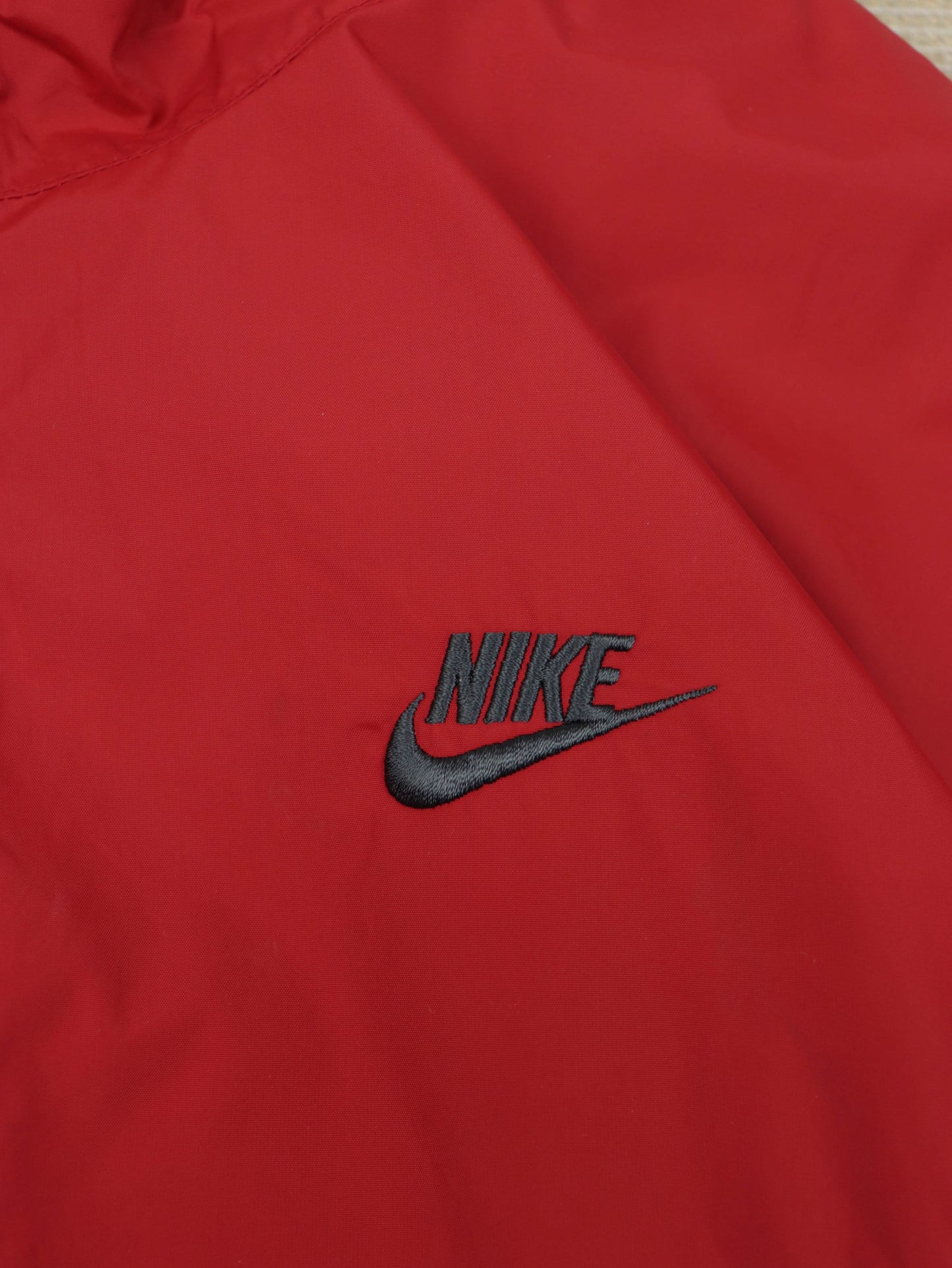 CHAQUETA NIKE VINTAGE 00S