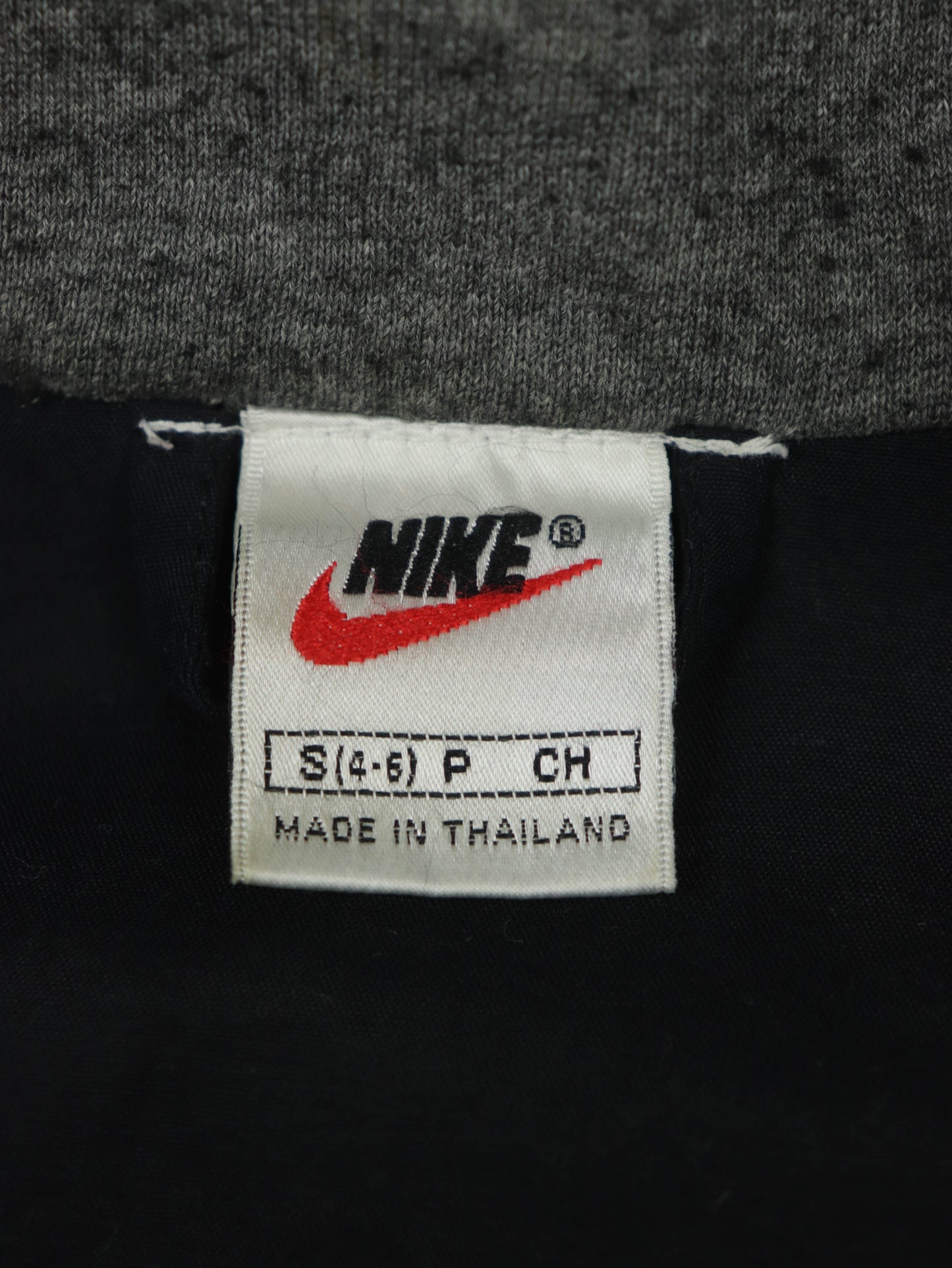 CHAQUETA NIKE VINTAGE 90S
